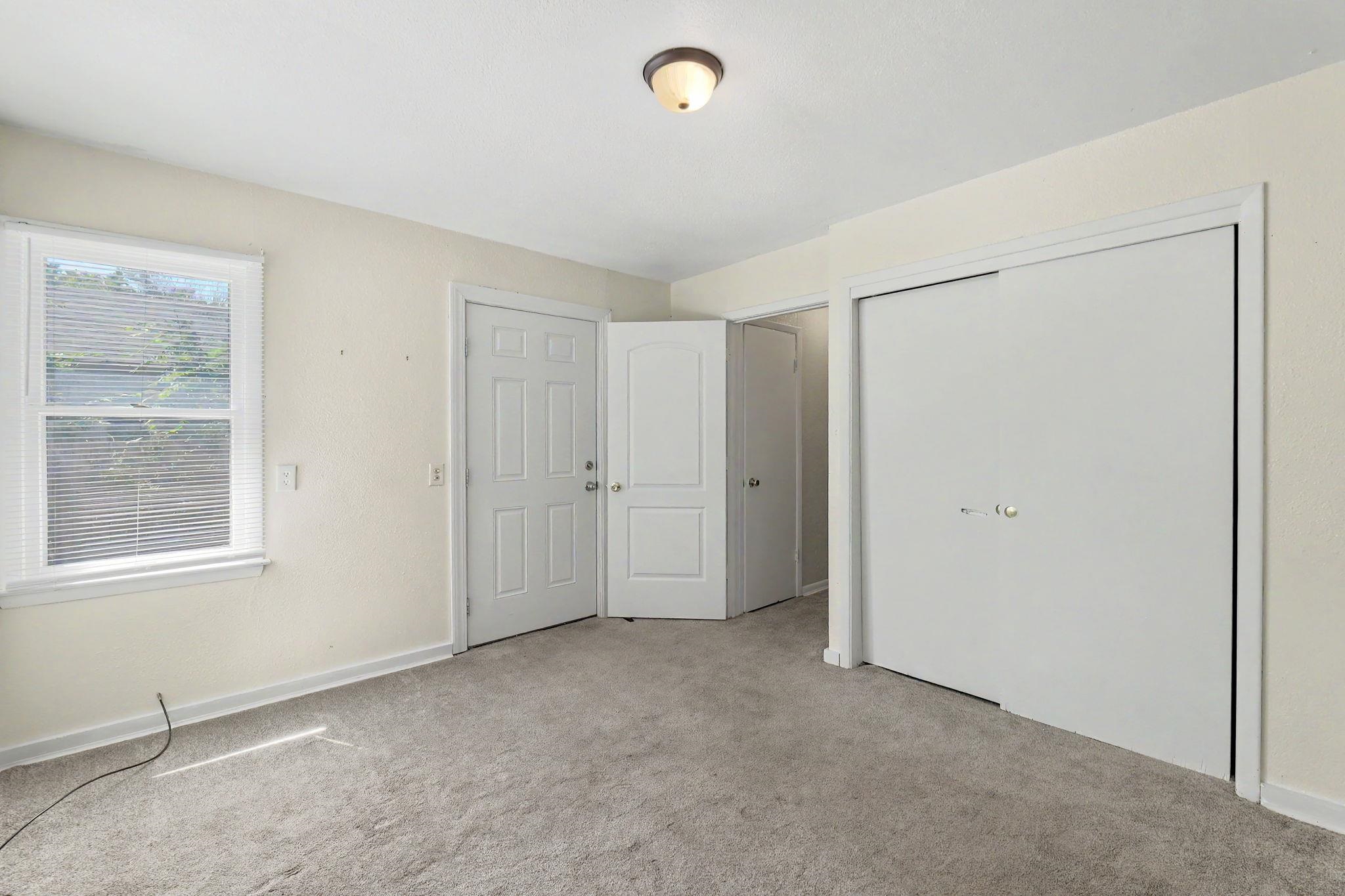 1312 S Meridian Ave Property Photo 22