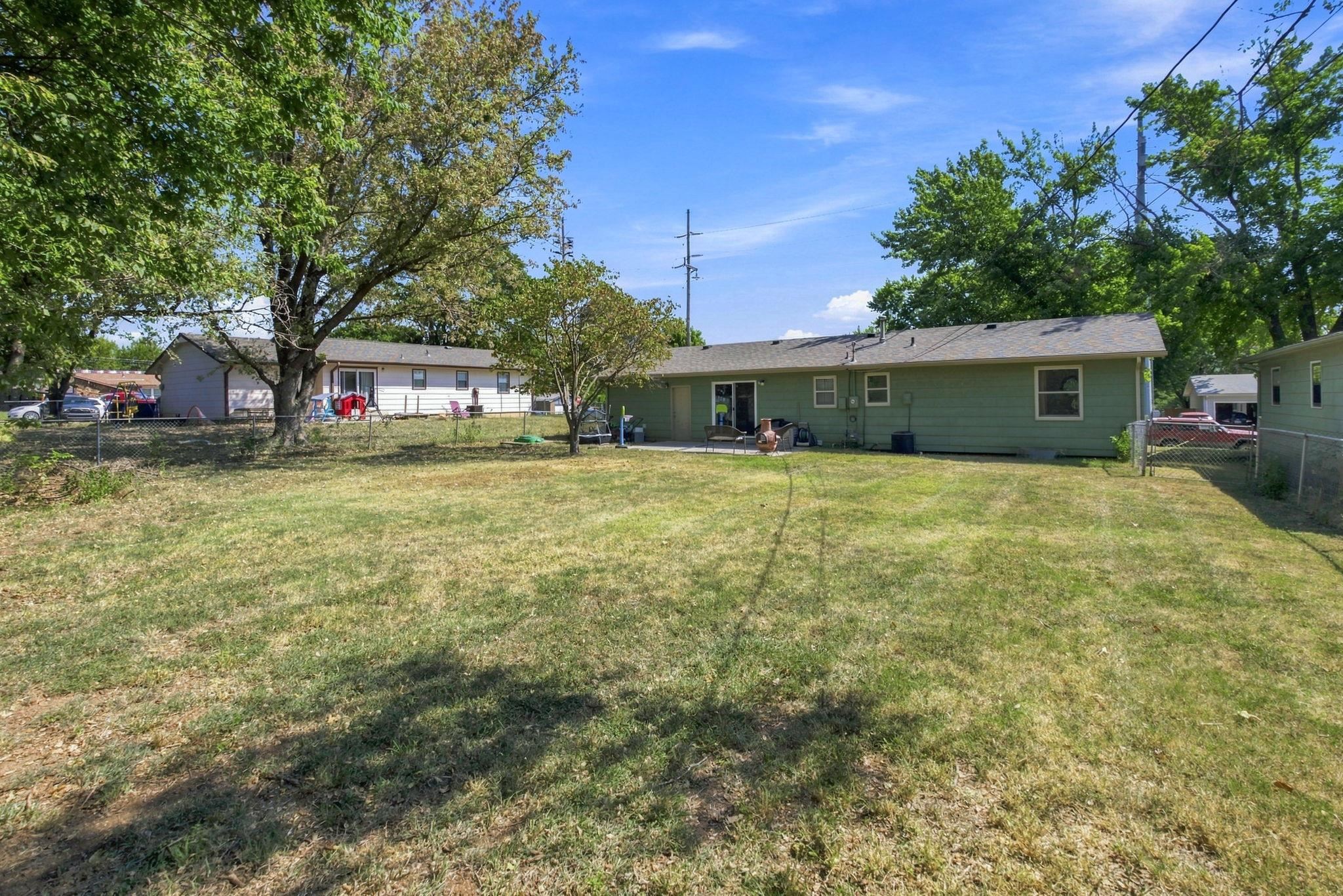 1425 Spencer St Property Photo 20