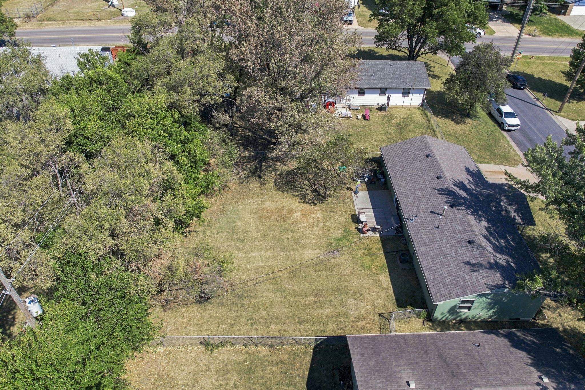 1425 Spencer St Property Photo 26