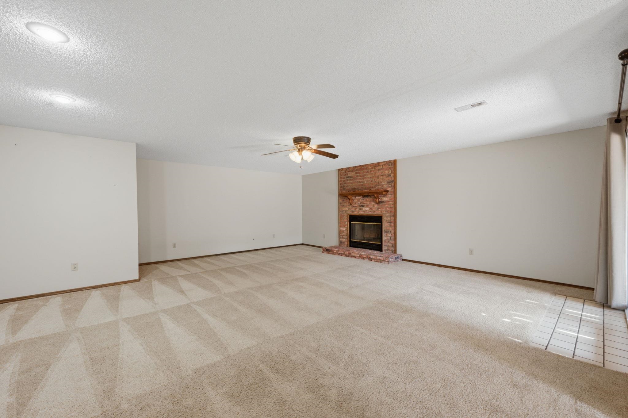 1304 N Jay Ct. Property Photo 20