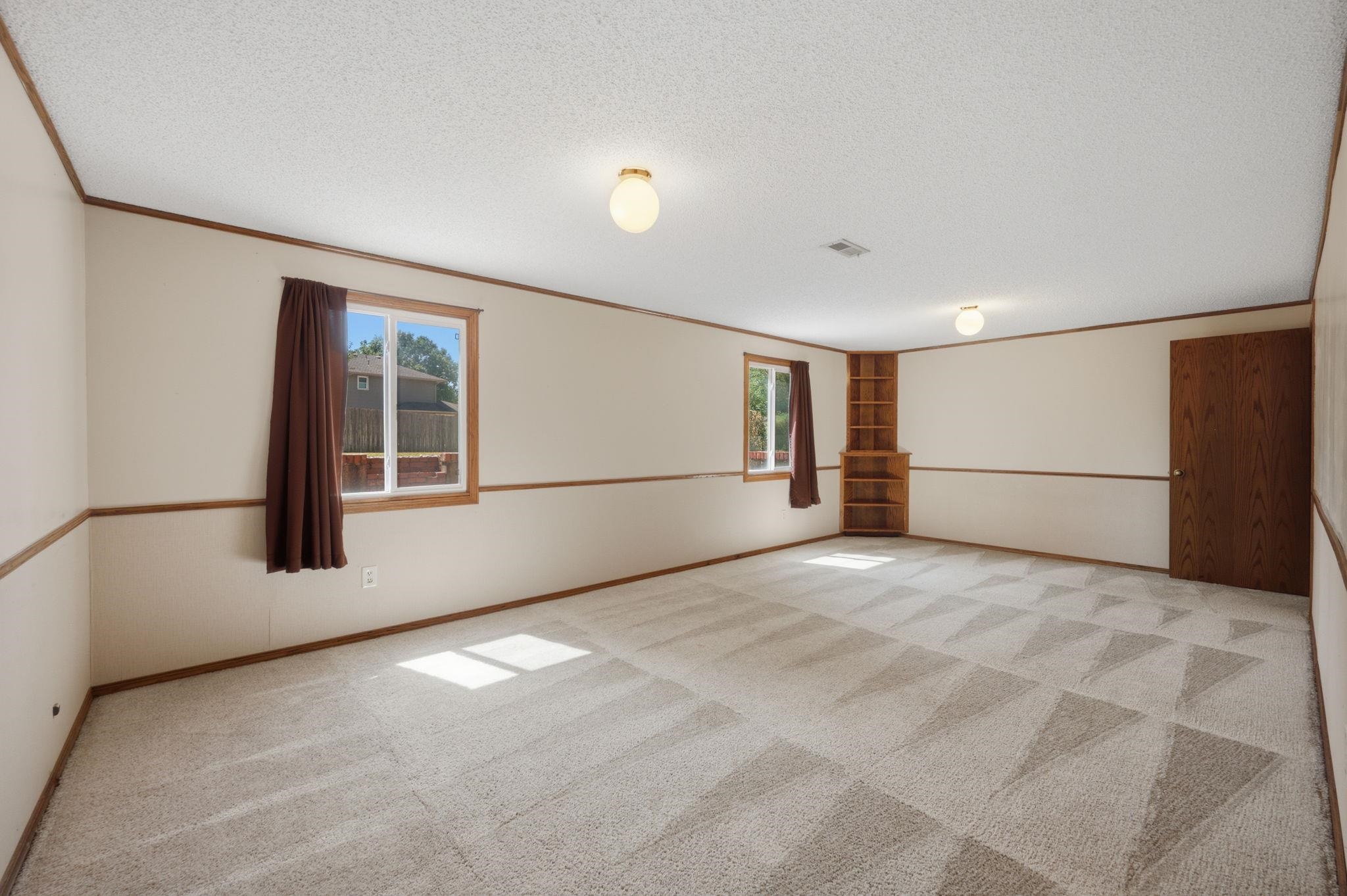 1304 N Jay Ct. Property Photo 23
