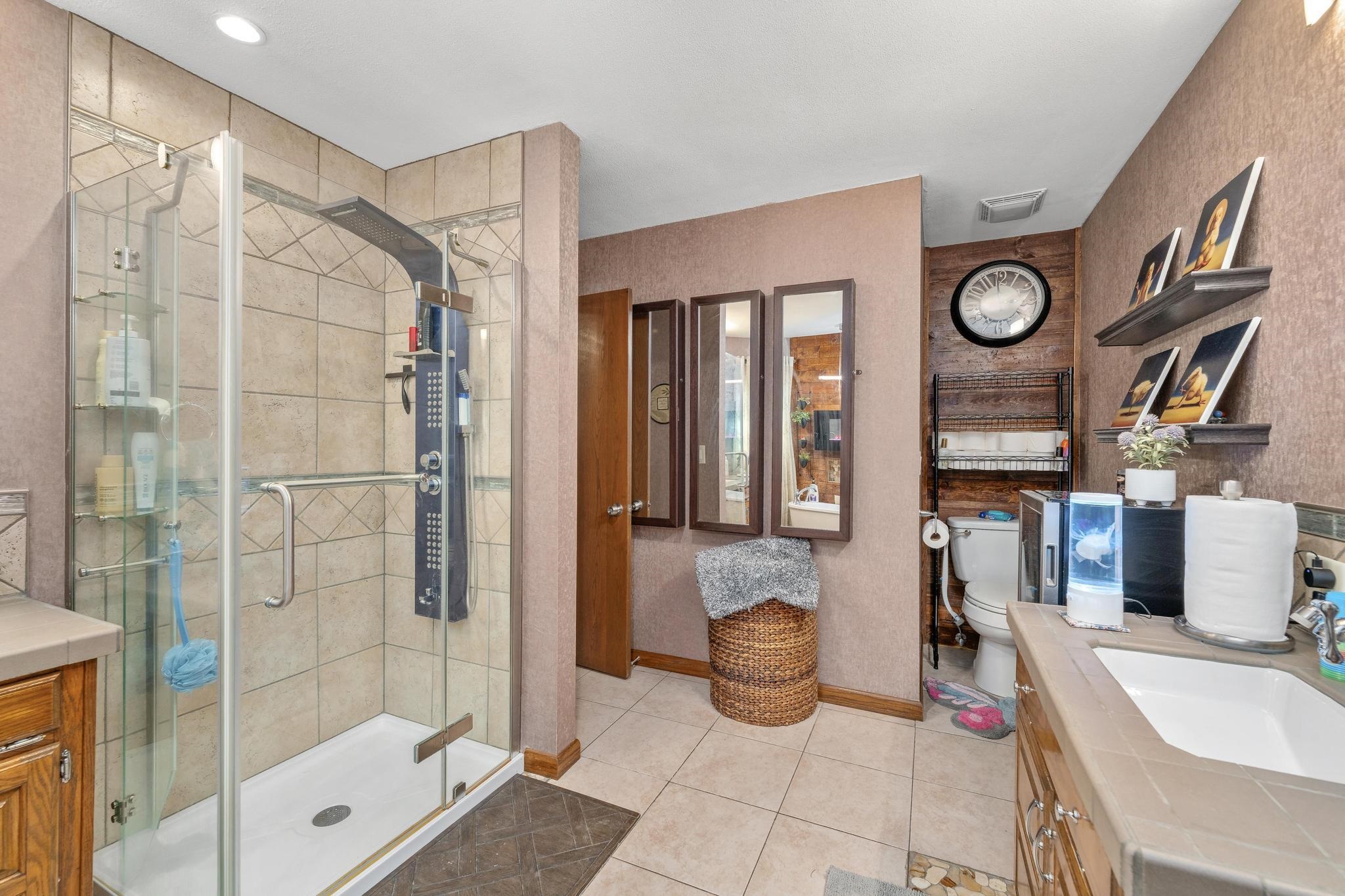 1709 N Amarado Property Photo 15