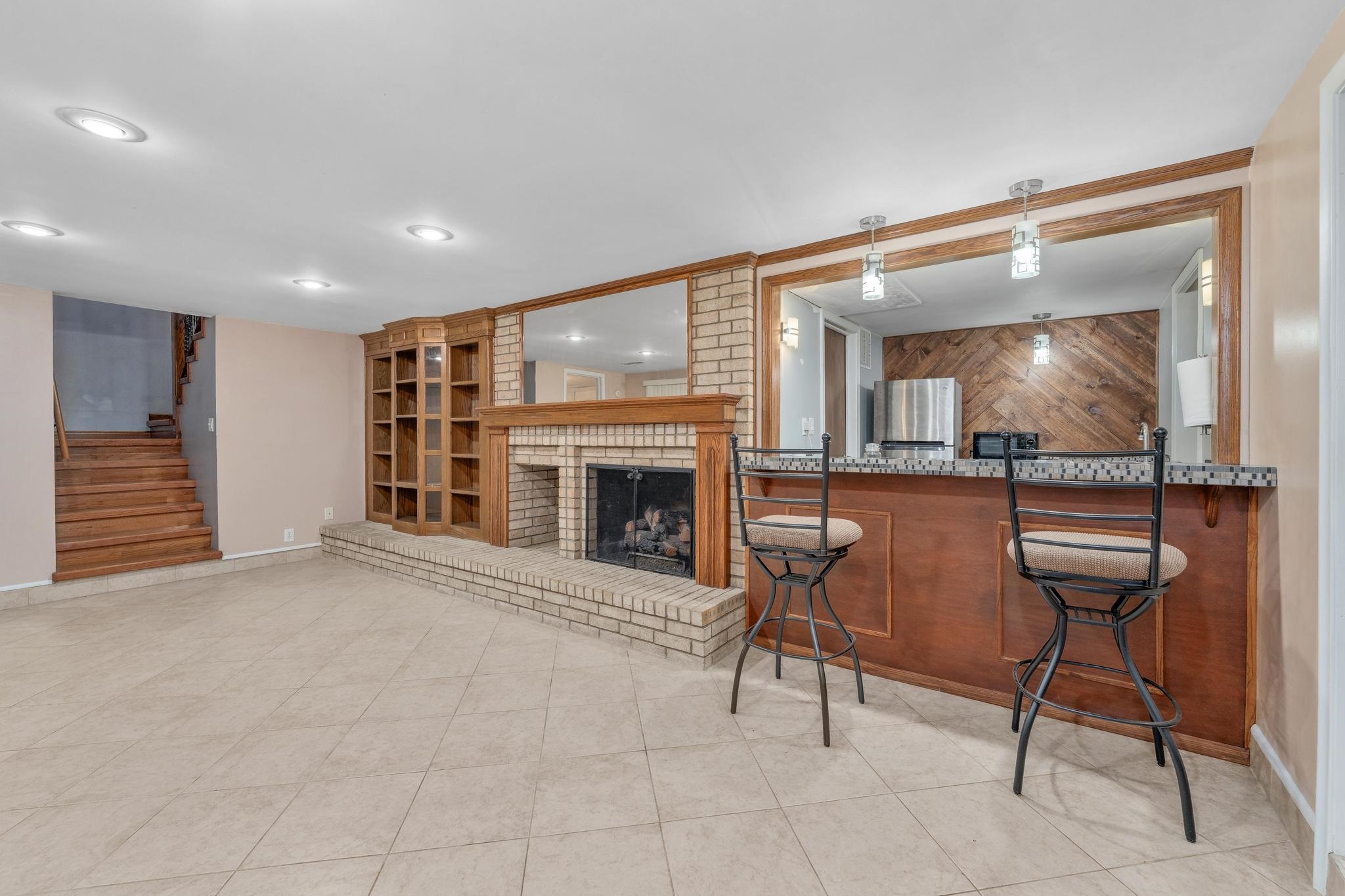 1709 N Amarado Property Photo 21