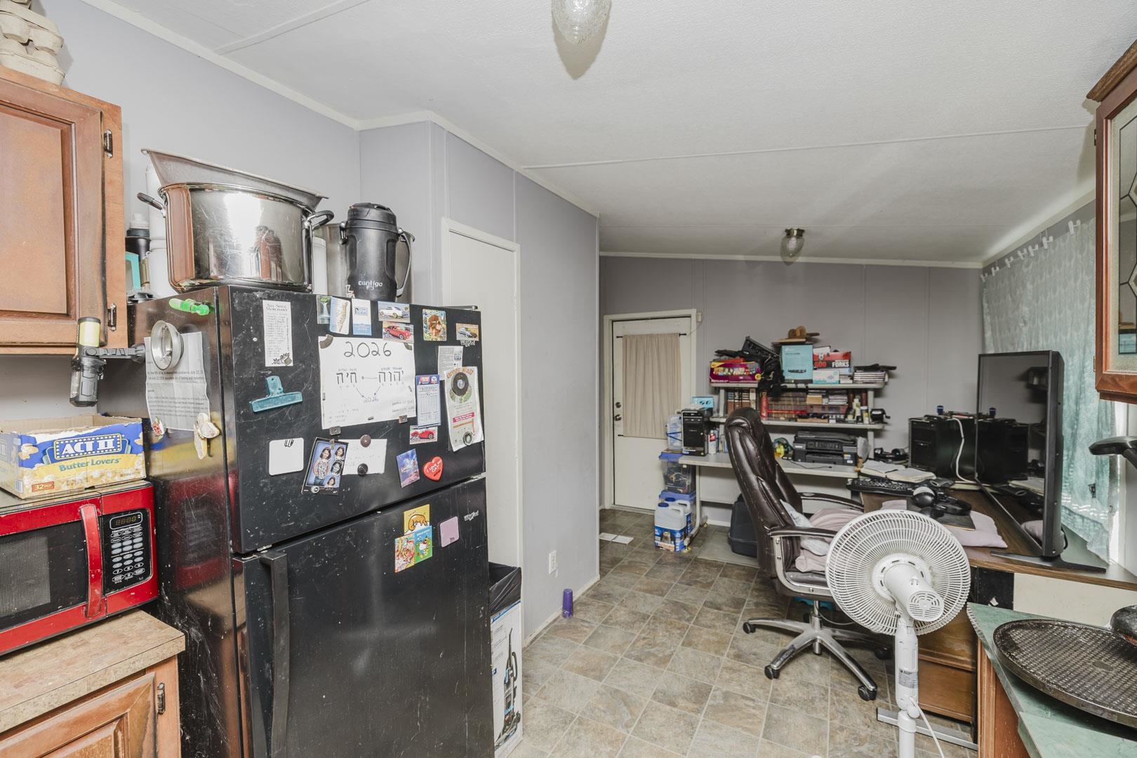 5409 S Vine St. Property Photo 8