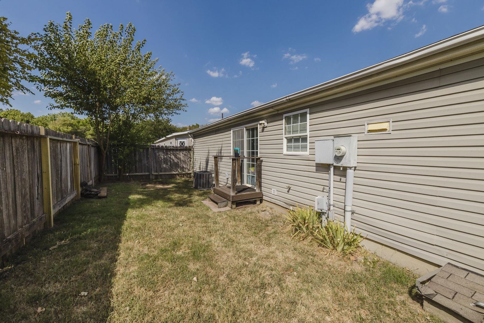 5409 S Vine St. Property Photo 25