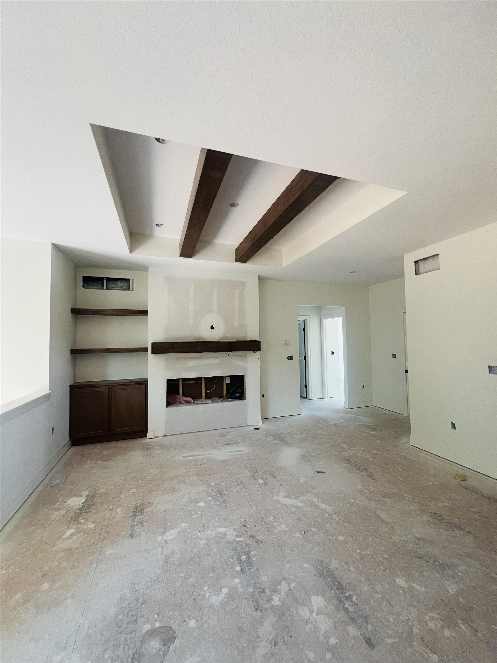 10806 W Graber St. Property Photo 4