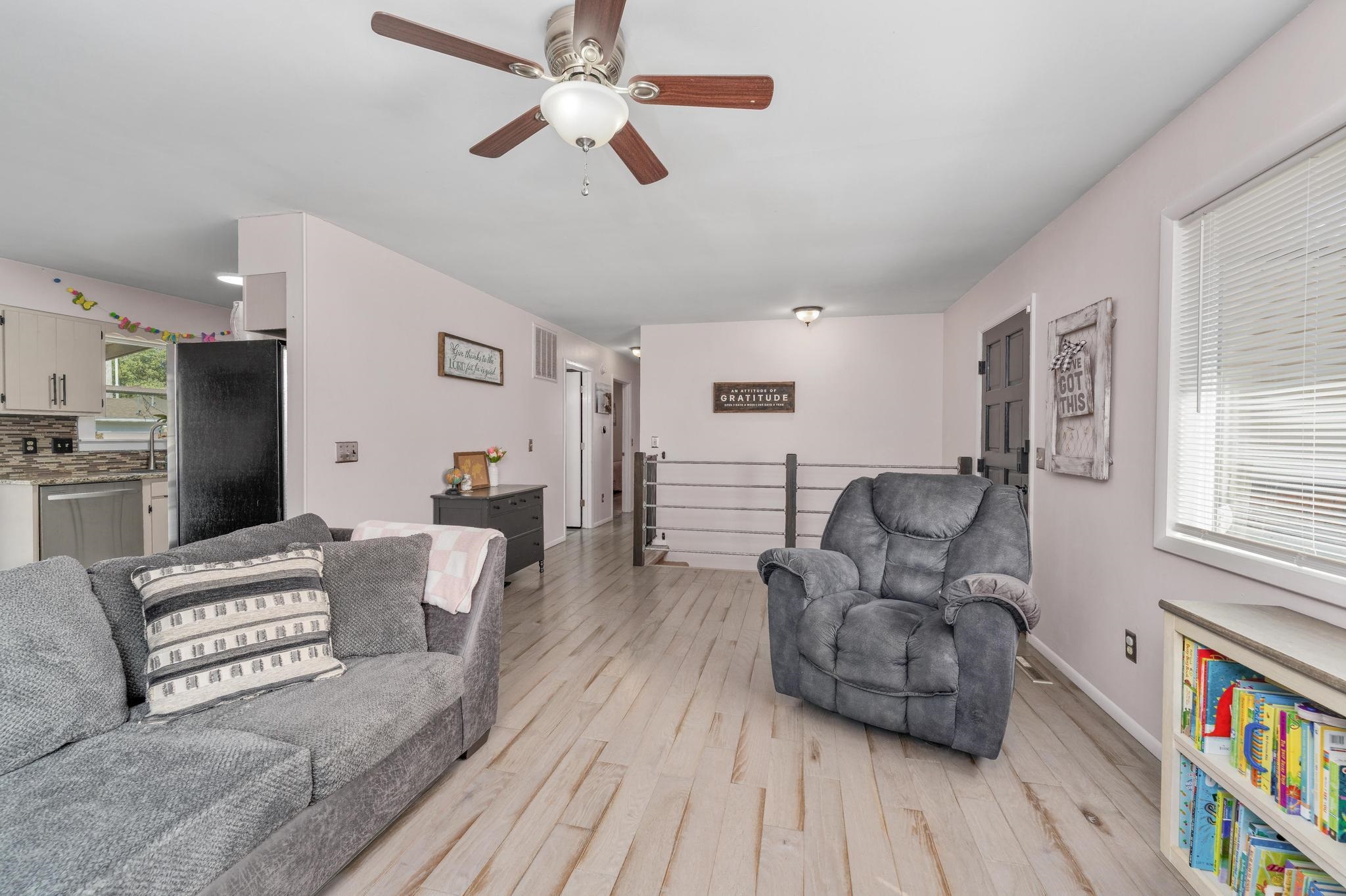 1416 N Park St Property Photo 5