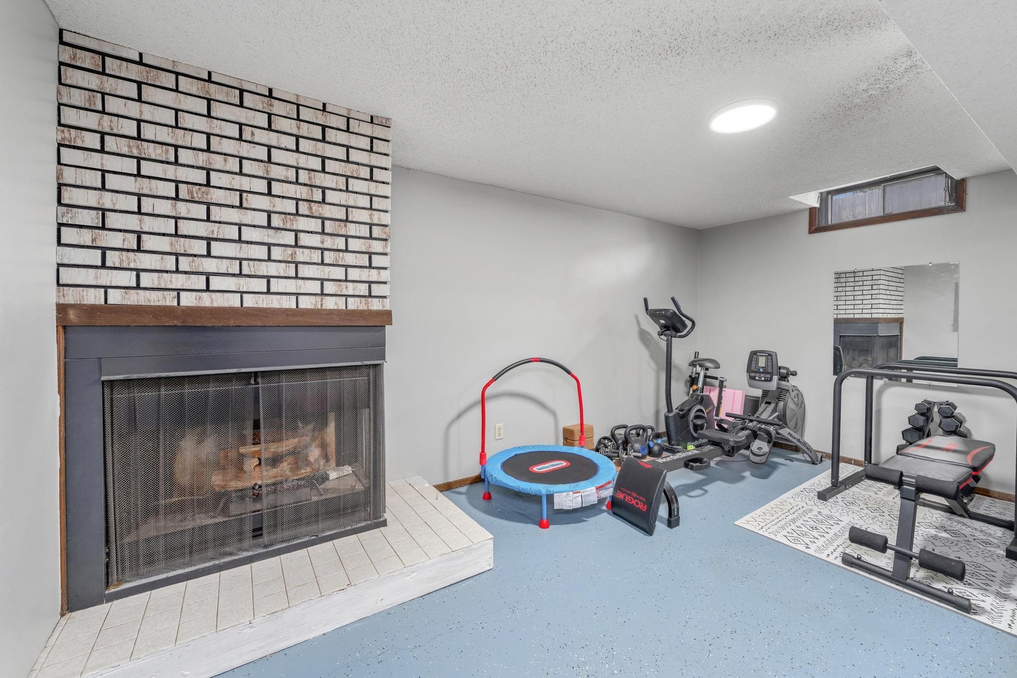 1416 N Park St Property Photo 21