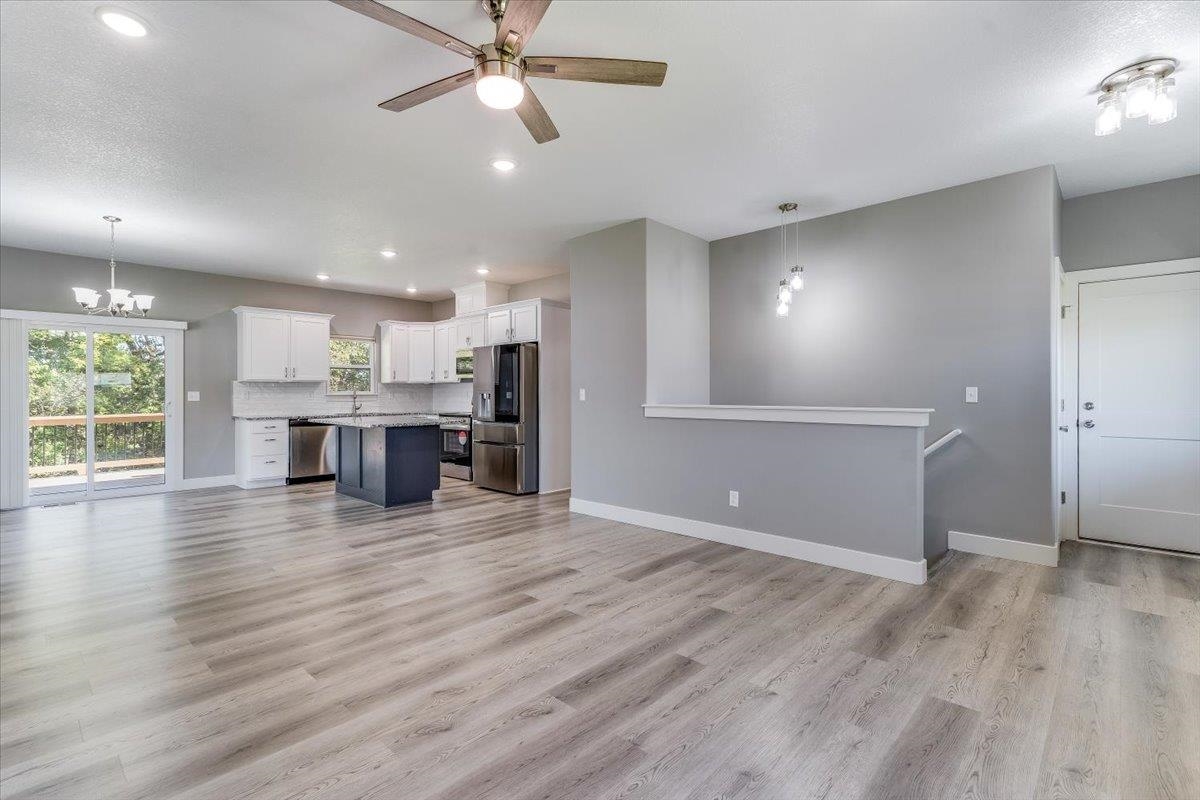 13529 E Rose St Property Photo 6