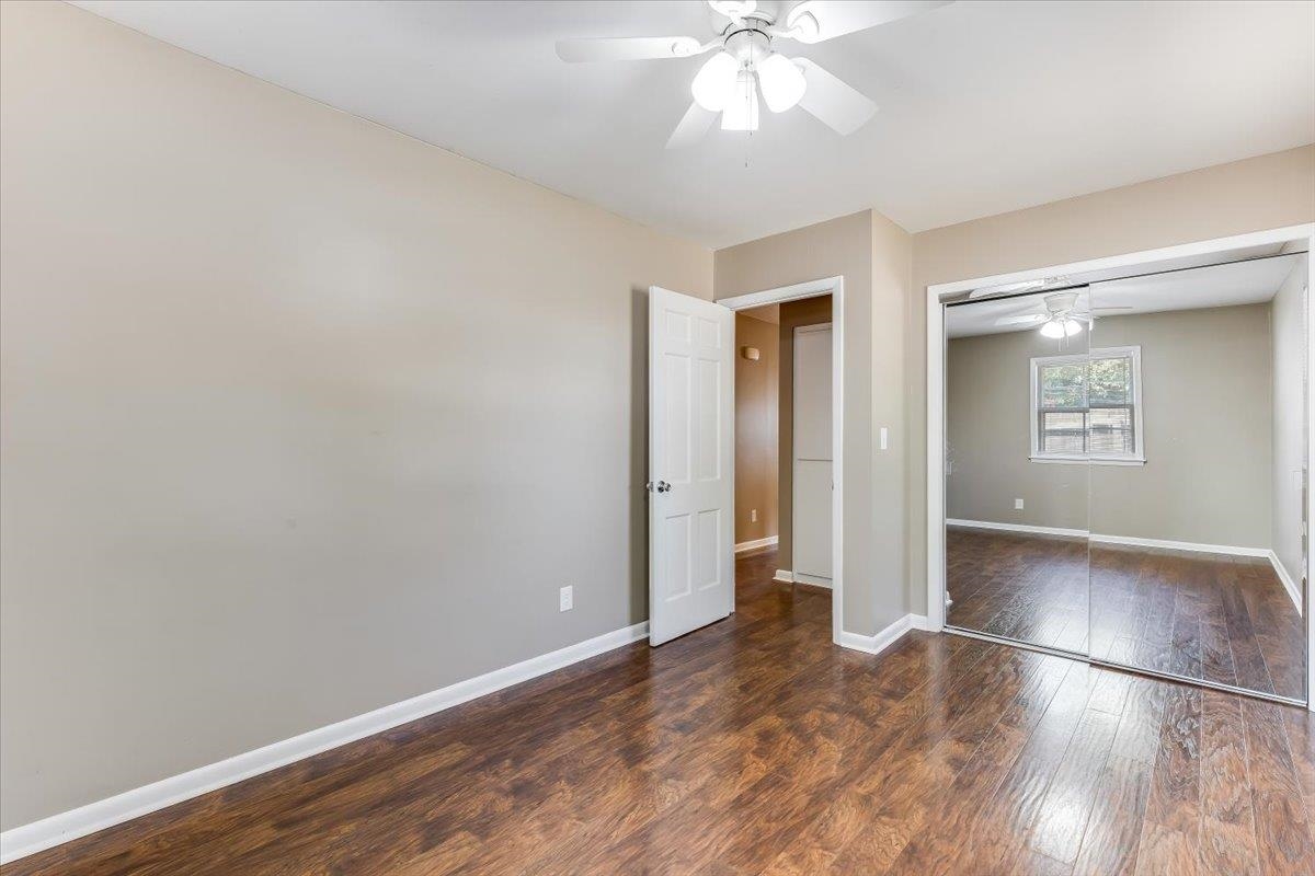 3926 W Westlawn St Property Photo 10