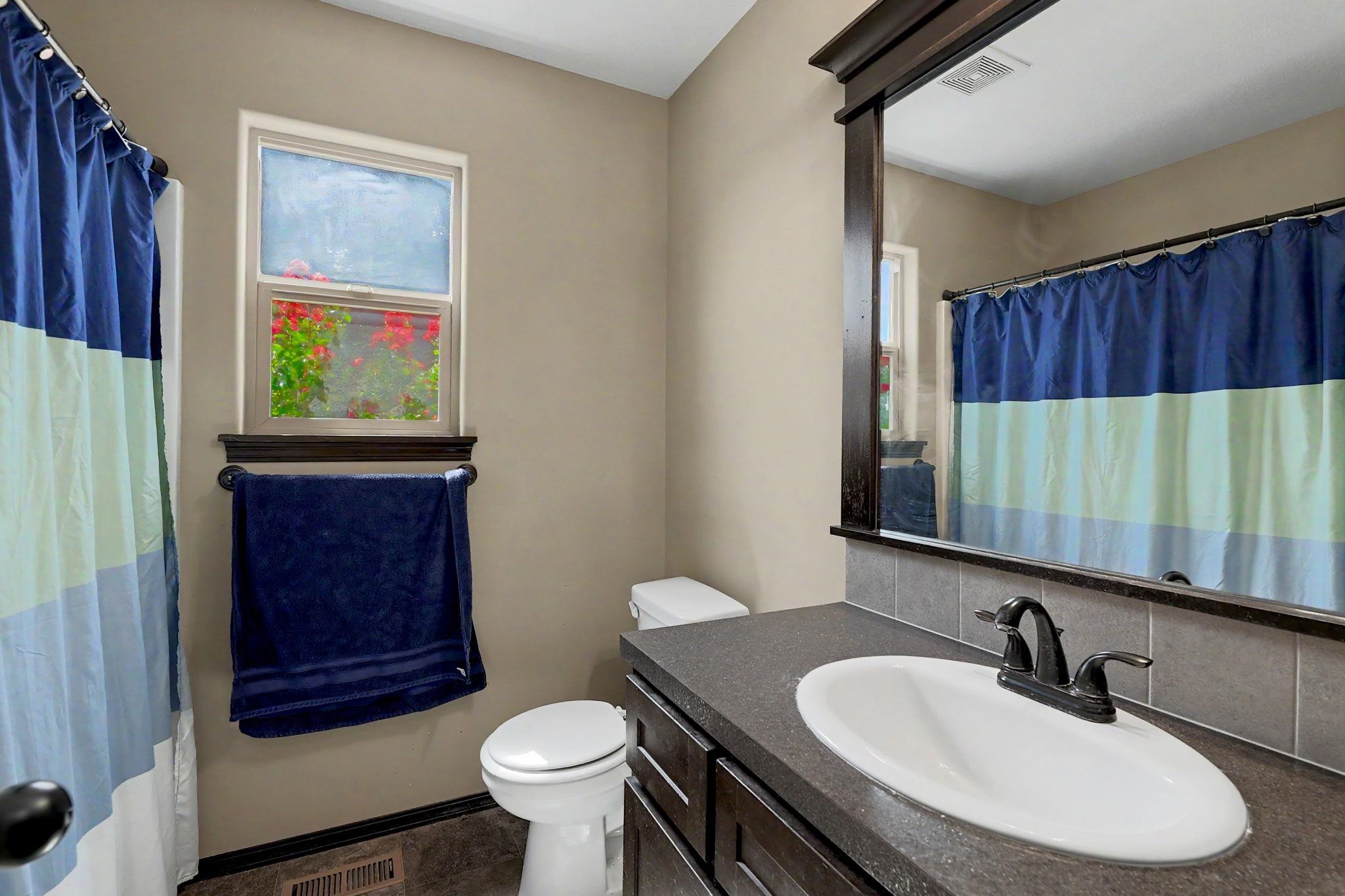 2106 S Wheatland St Property Photo 22