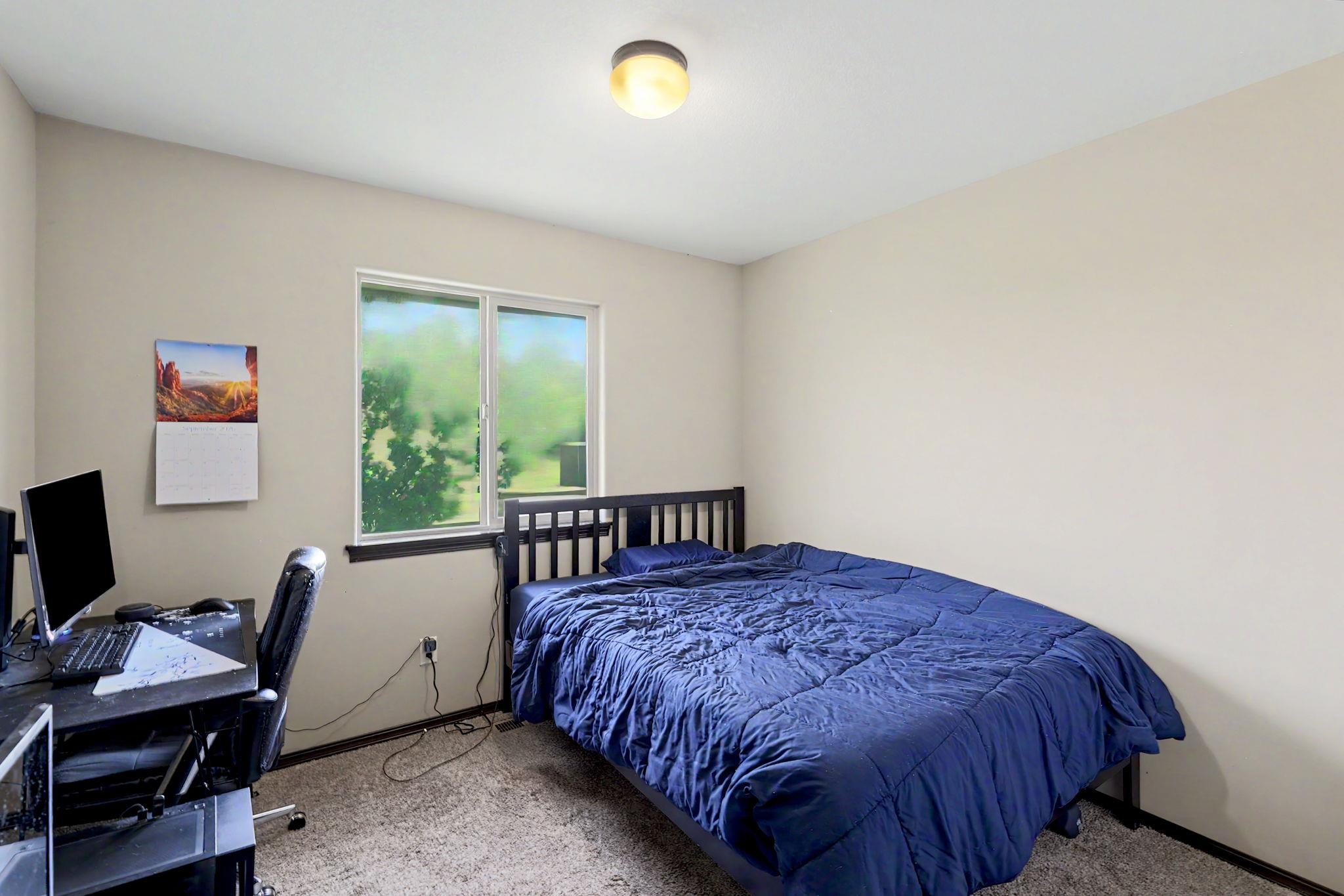 2106 S Wheatland St Property Photo 23