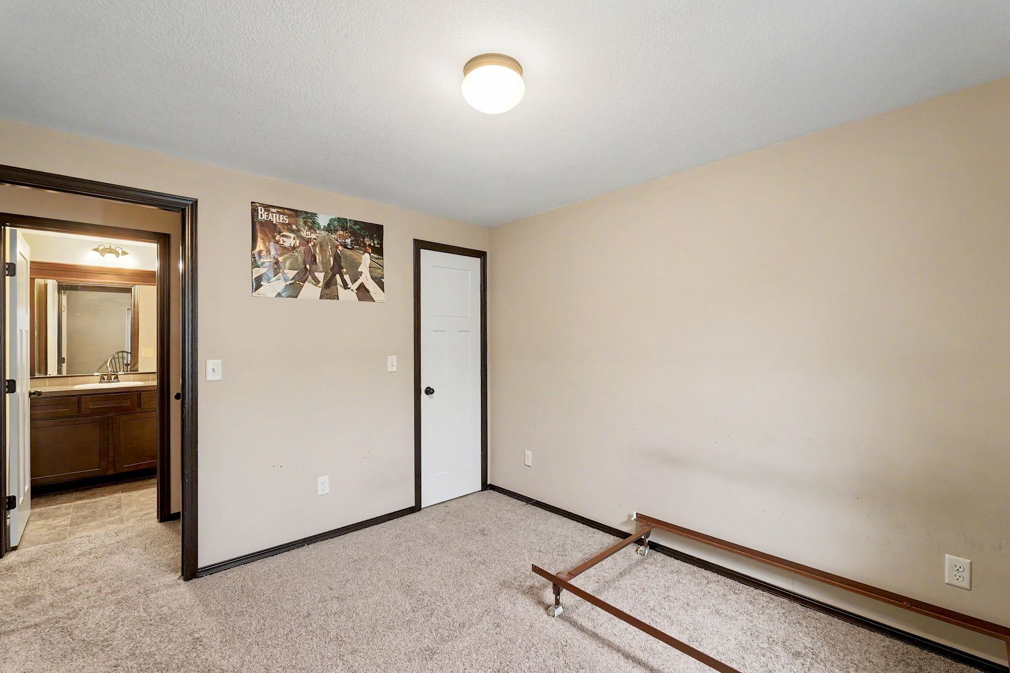 2106 S Wheatland St Property Photo 30