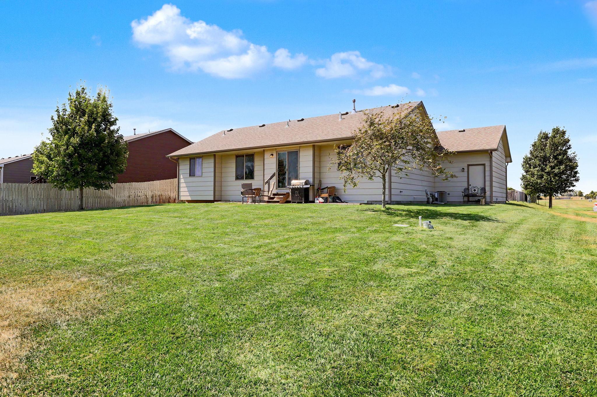2106 S Wheatland St Property Photo 33