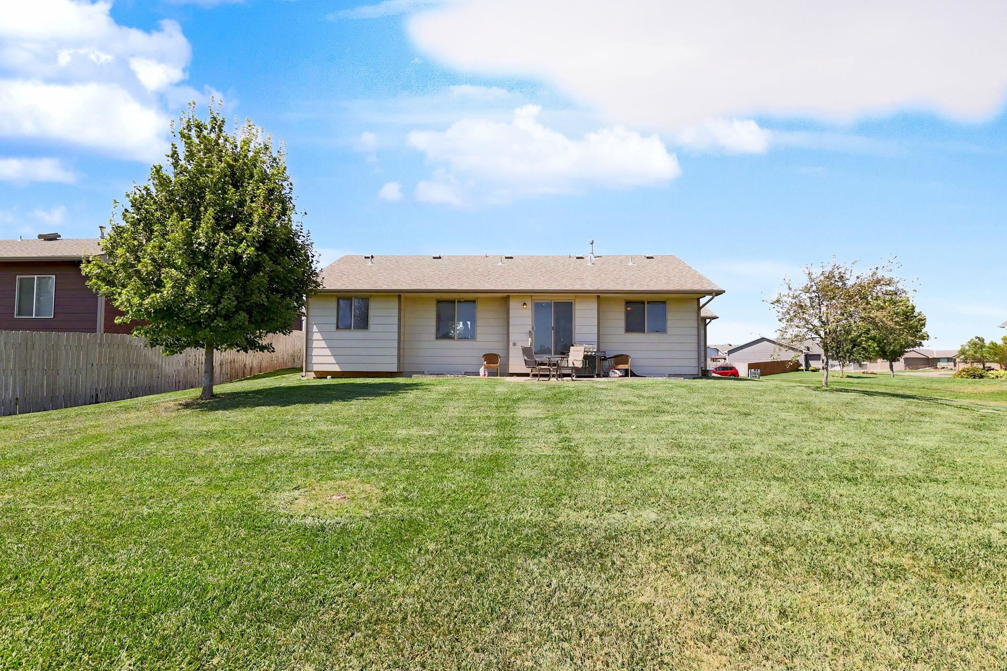 2106 S Wheatland St Property Photo 34
