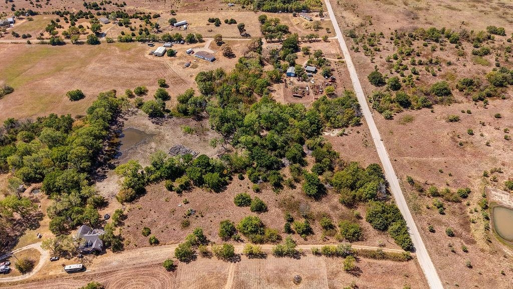 16895 72nd Rd Property Photo 7