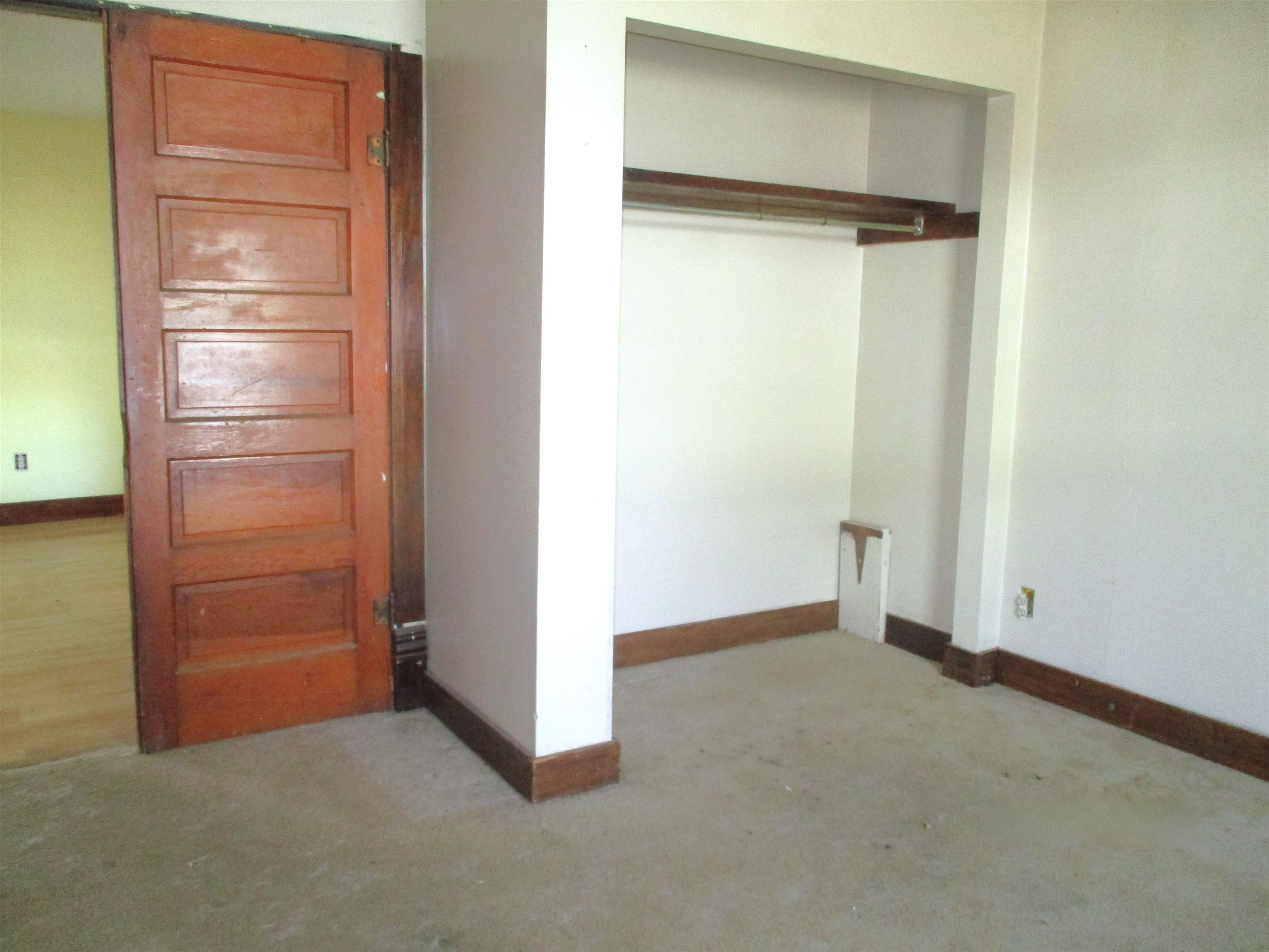 501 N Main St Property Photo 10