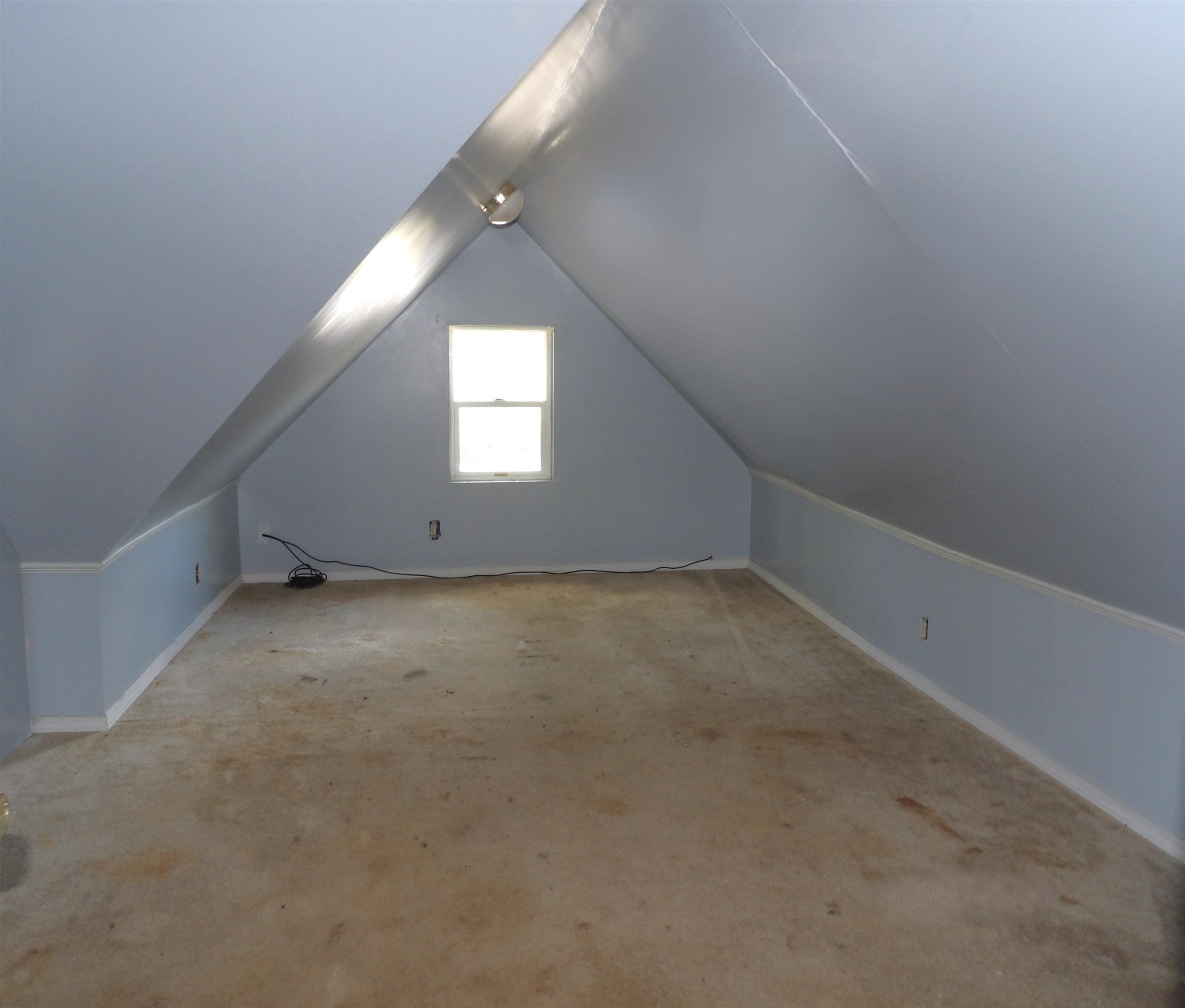 501 N Main St Property Photo 15
