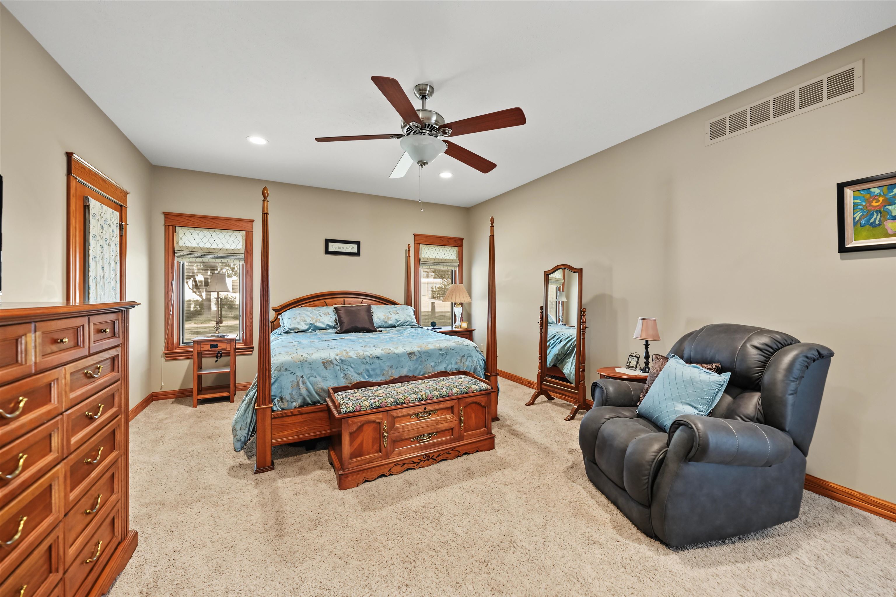 2535 Dundee Ln Property Photo 18