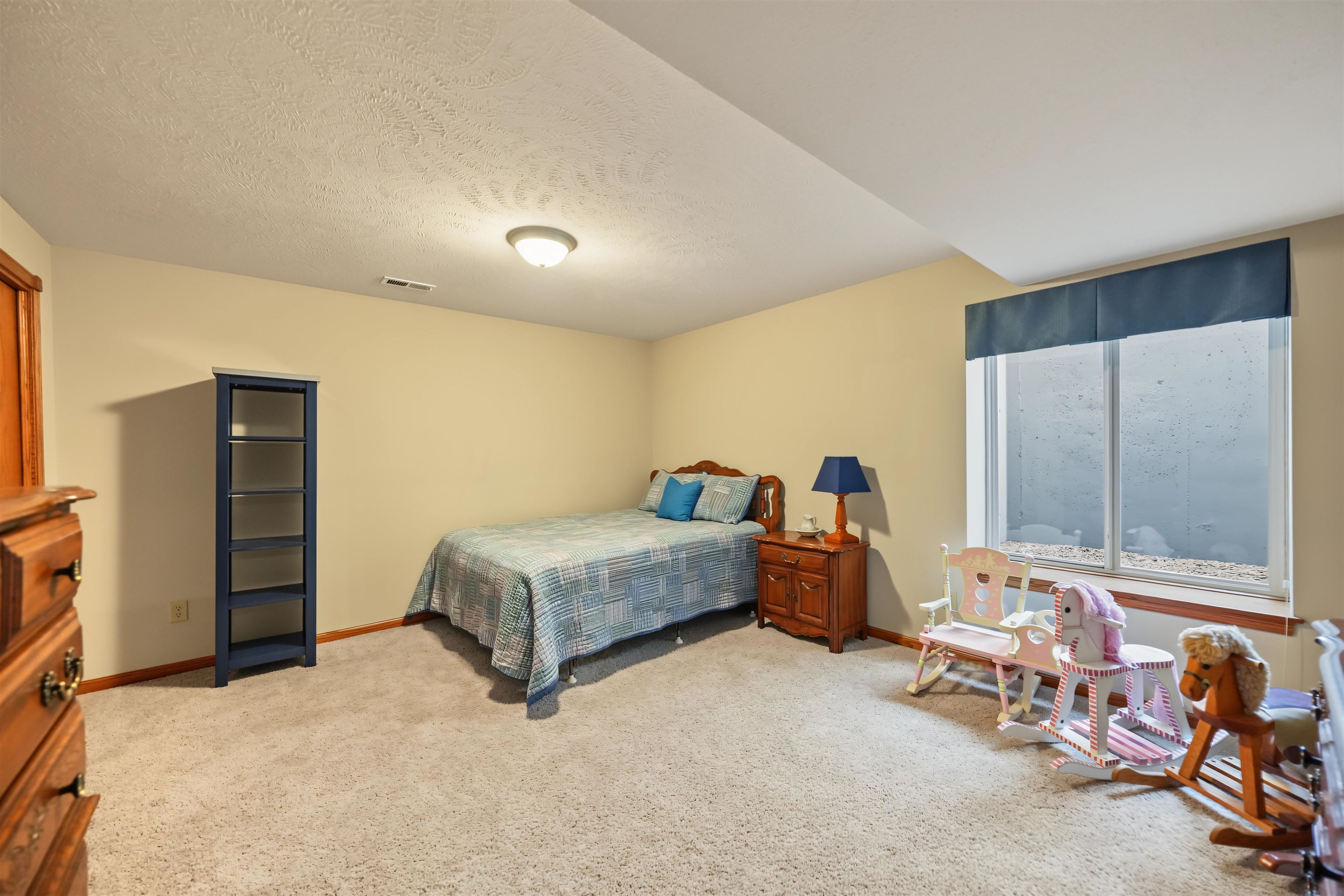 2535 Dundee Ln Property Photo 25