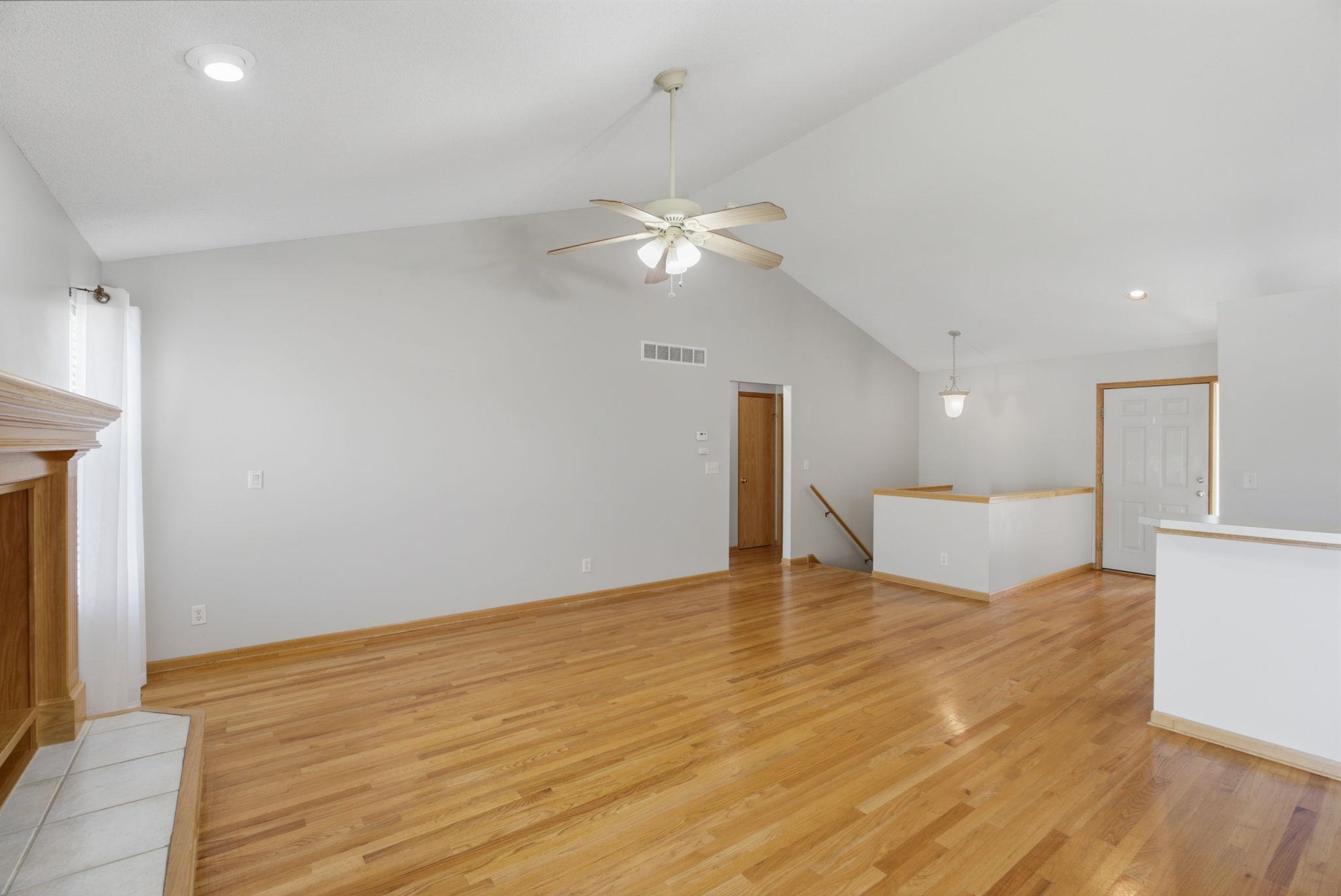 2339 N Lakeway Ct Property Photo 14