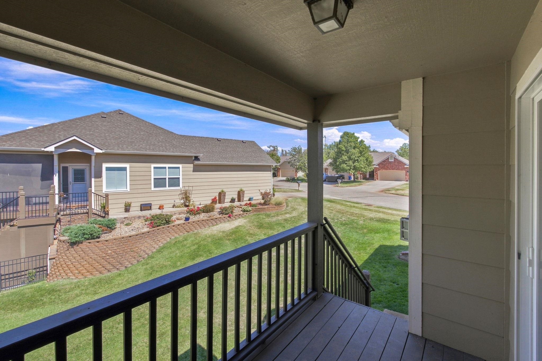 2339 N Lakeway Ct Property Photo 32