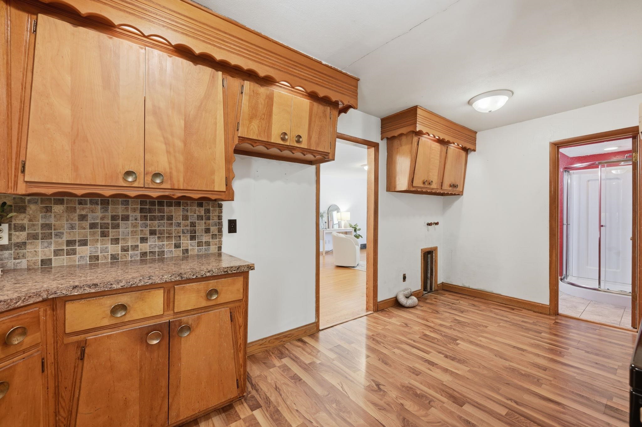 2114 S Chautauqua Property Photo 9