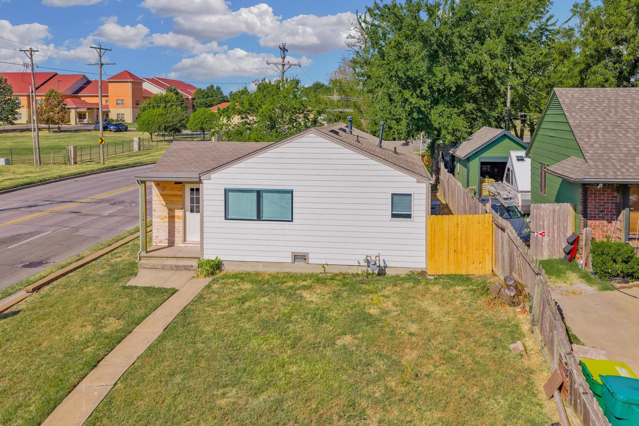 859 S Fountain Property Photo 33