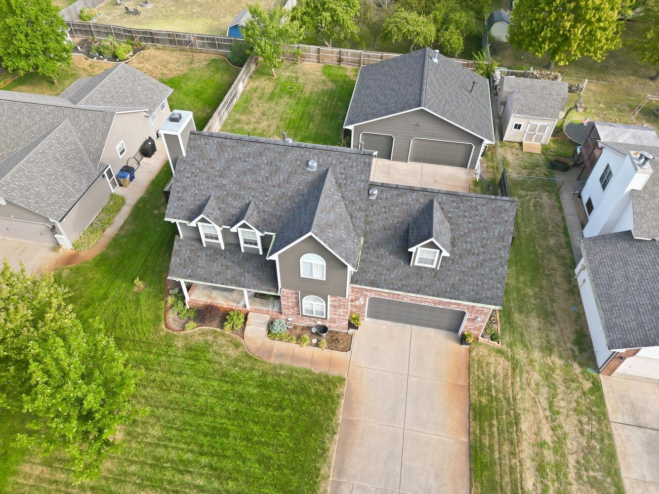 4 E 2nd Circle Property Photo 2
