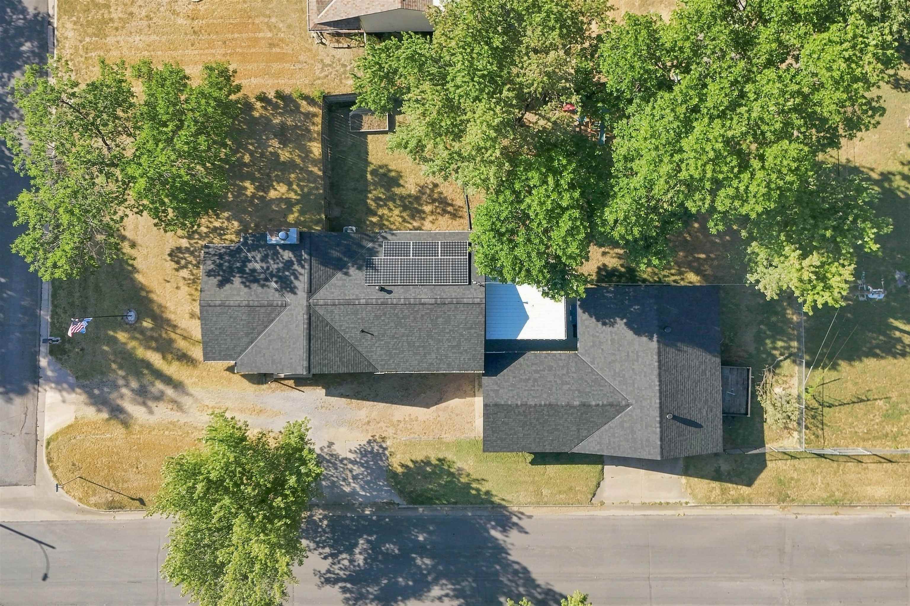 501 S Opal Property Photo 33