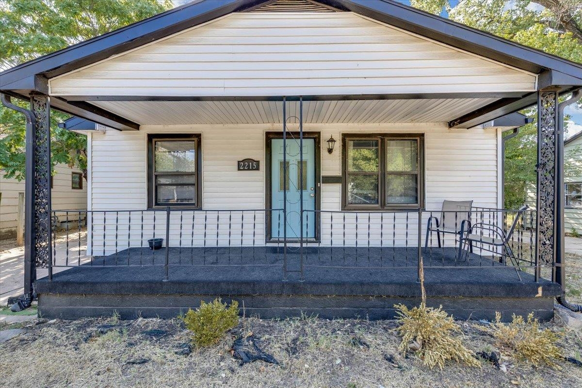 2215 S Saint Francis St Property Photo 5