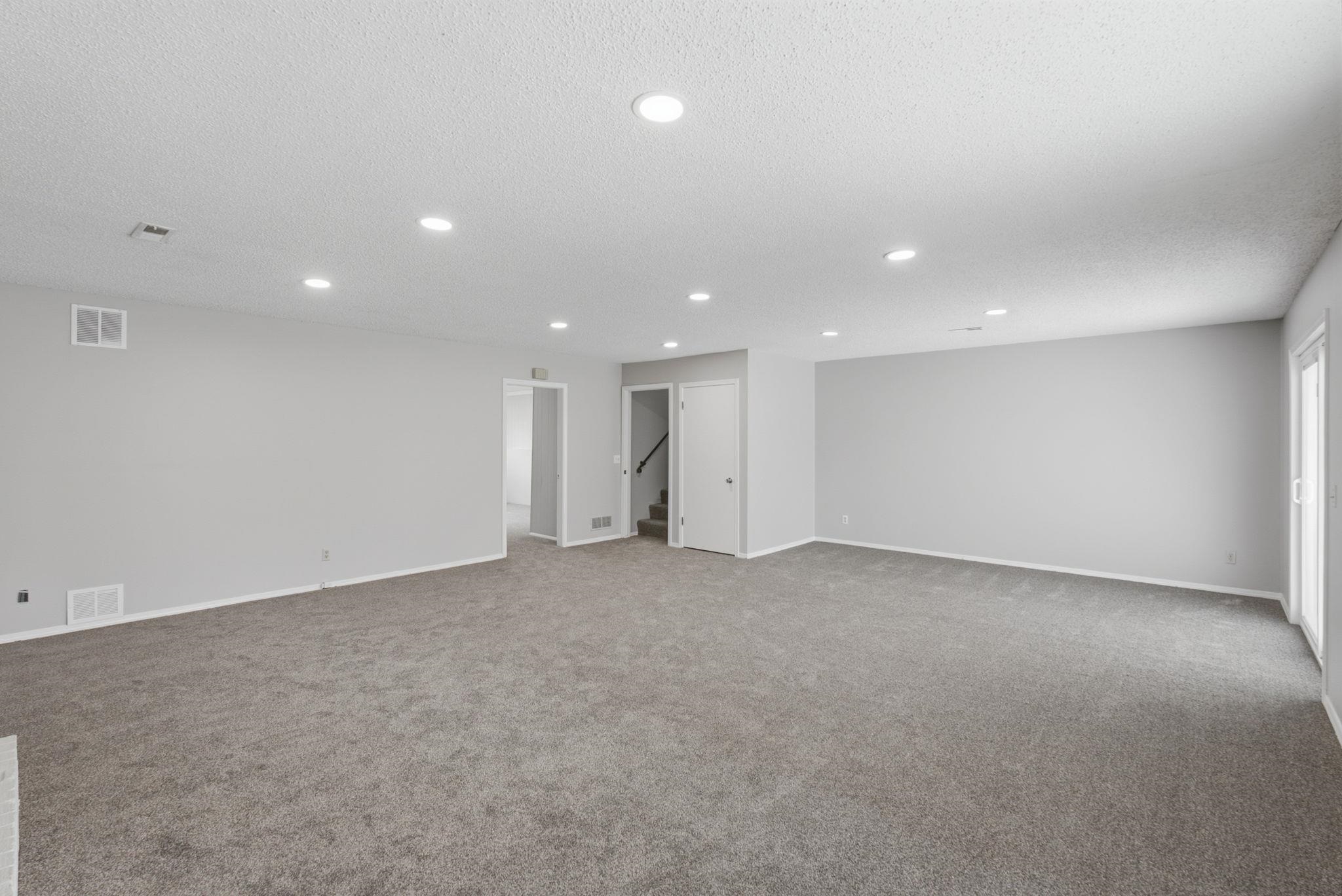 4565 N Hillcrest Property Photo 24