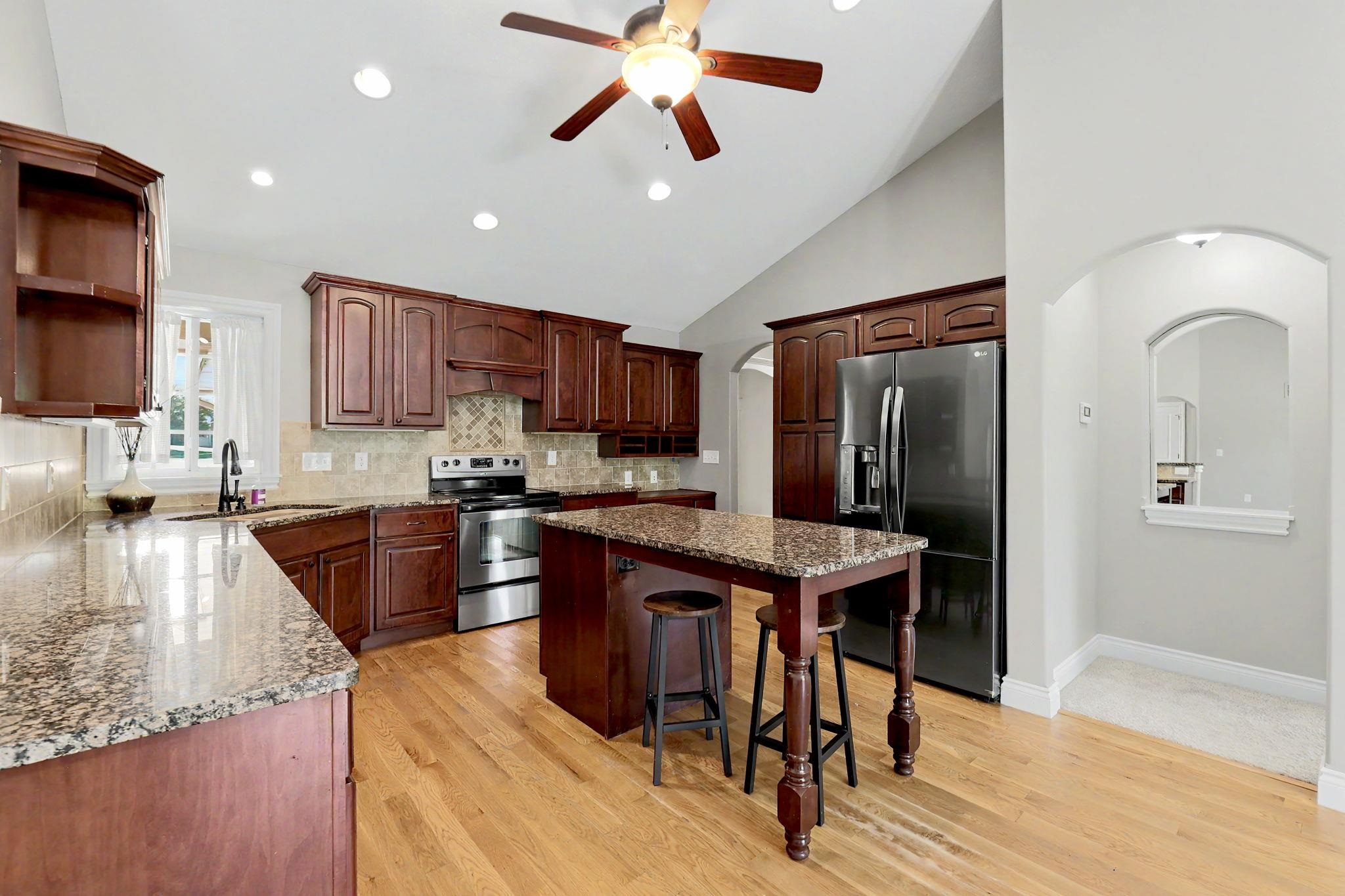 405 S Fawnwood St Property Photo 6