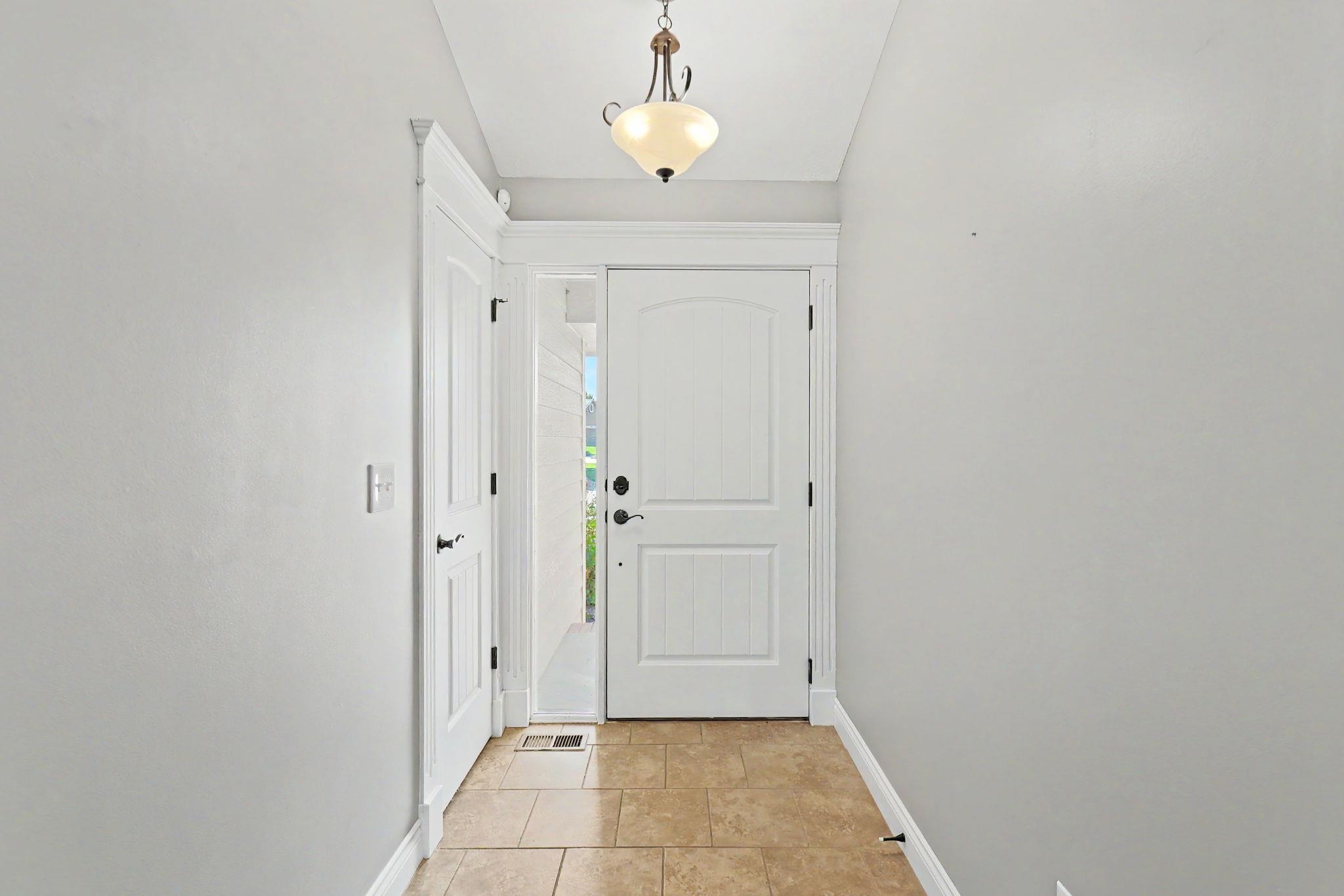 405 S Fawnwood St Property Photo 13