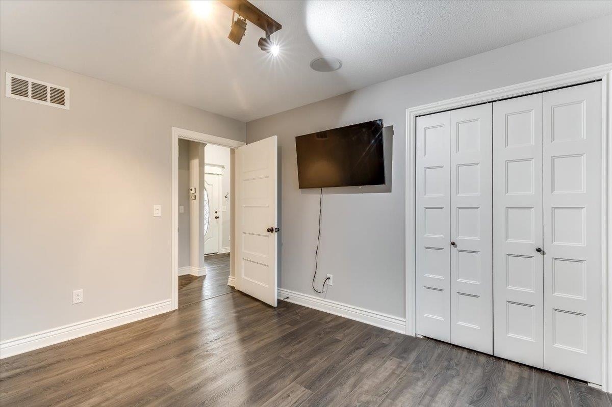 3508 S Lori Property Photo 18