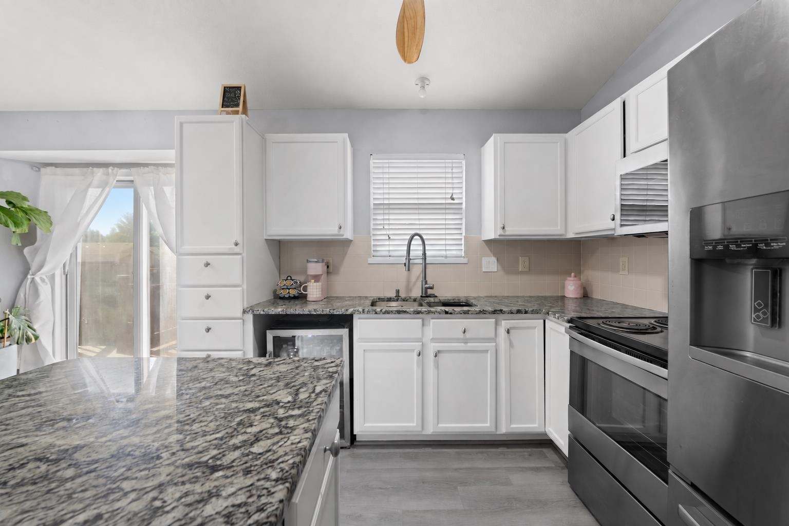 13715 W Autumn Ridge St Property Photo 6