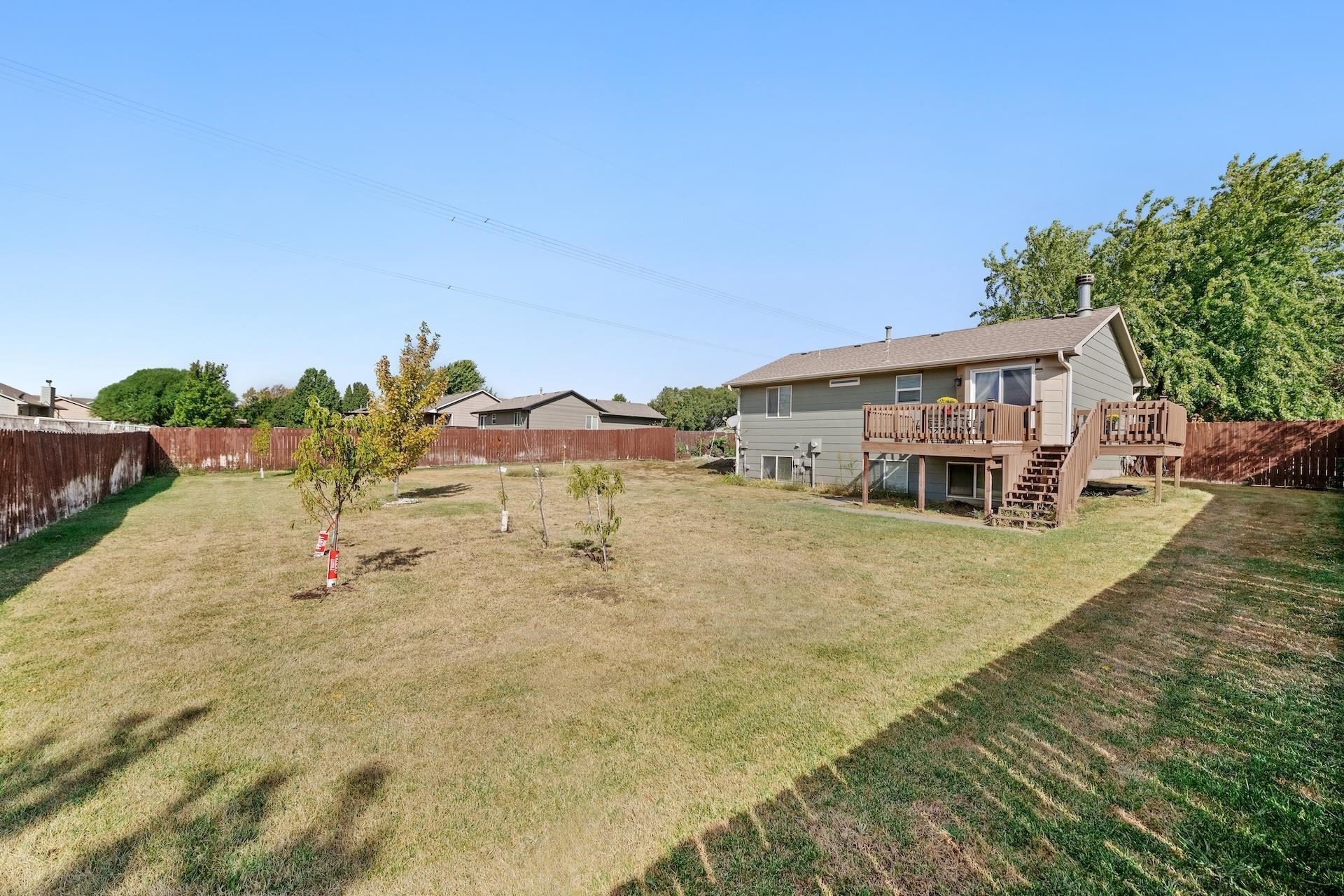 13715 W Autumn Ridge St Property Photo 18
