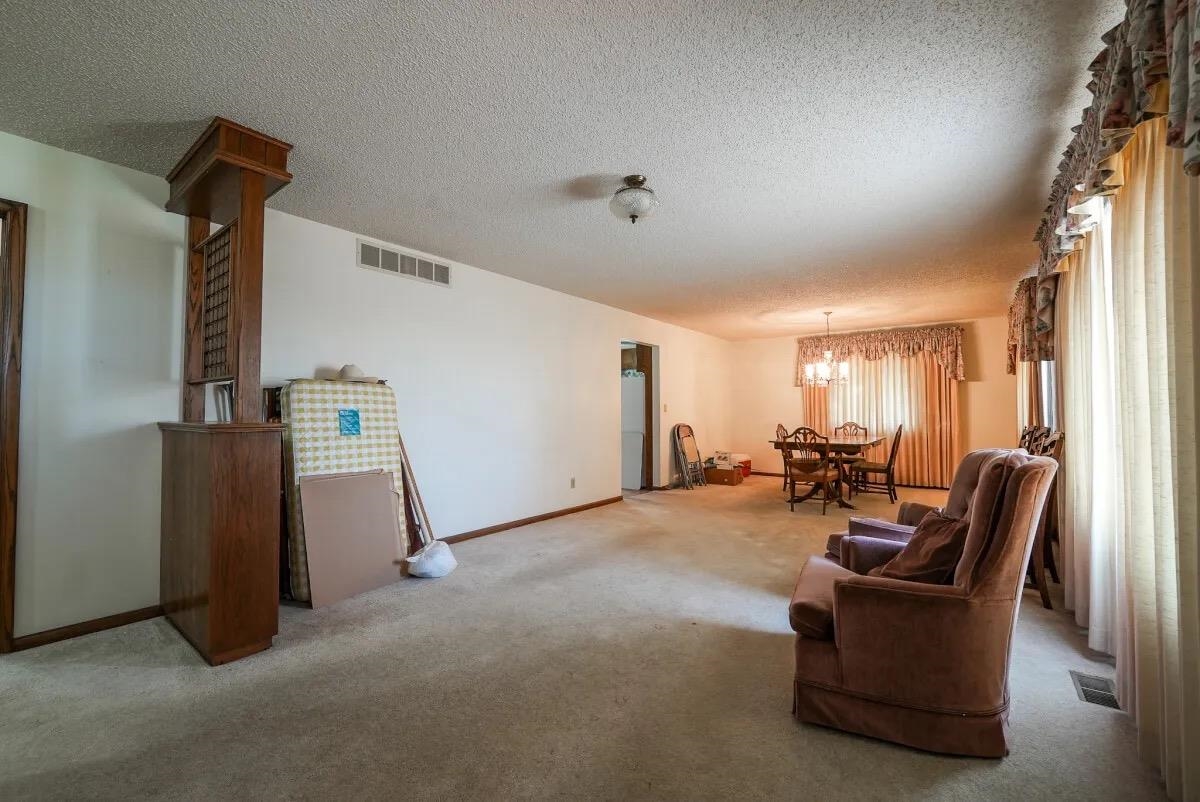 15592 Nw 60th Property Photo 9