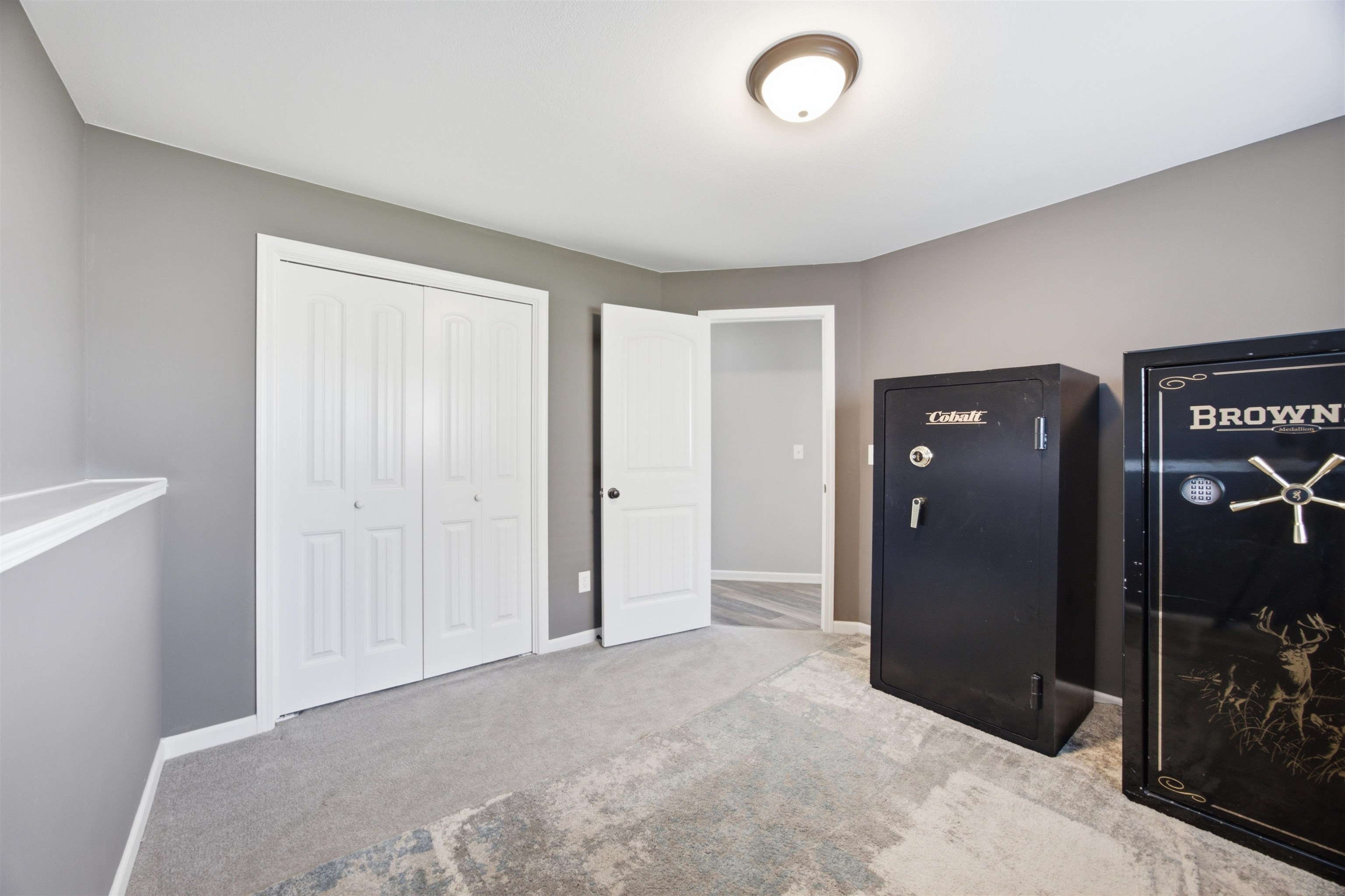 1041 N Meadow Rd Property Photo 27