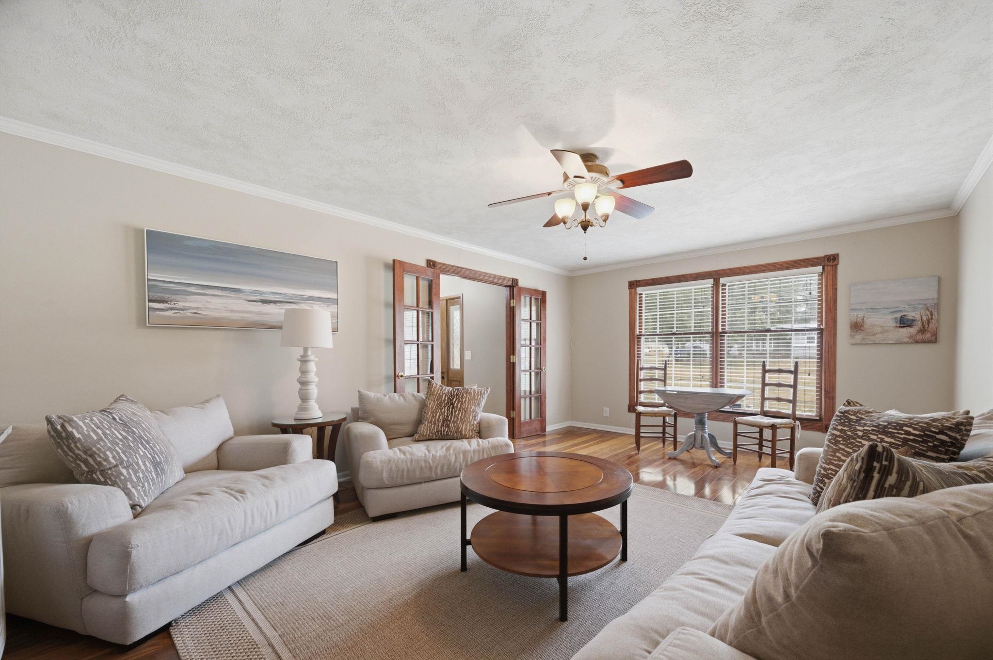 14321 W Taft Property Photo 8