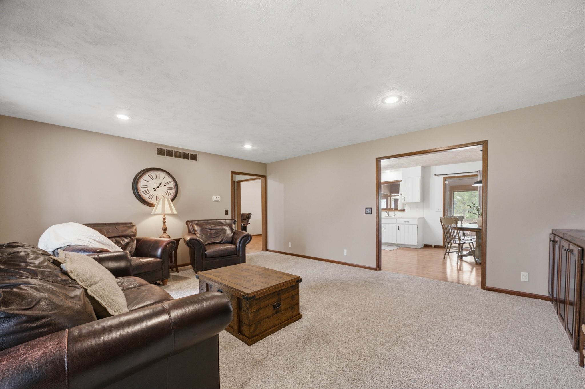14321 W Taft Property Photo 13