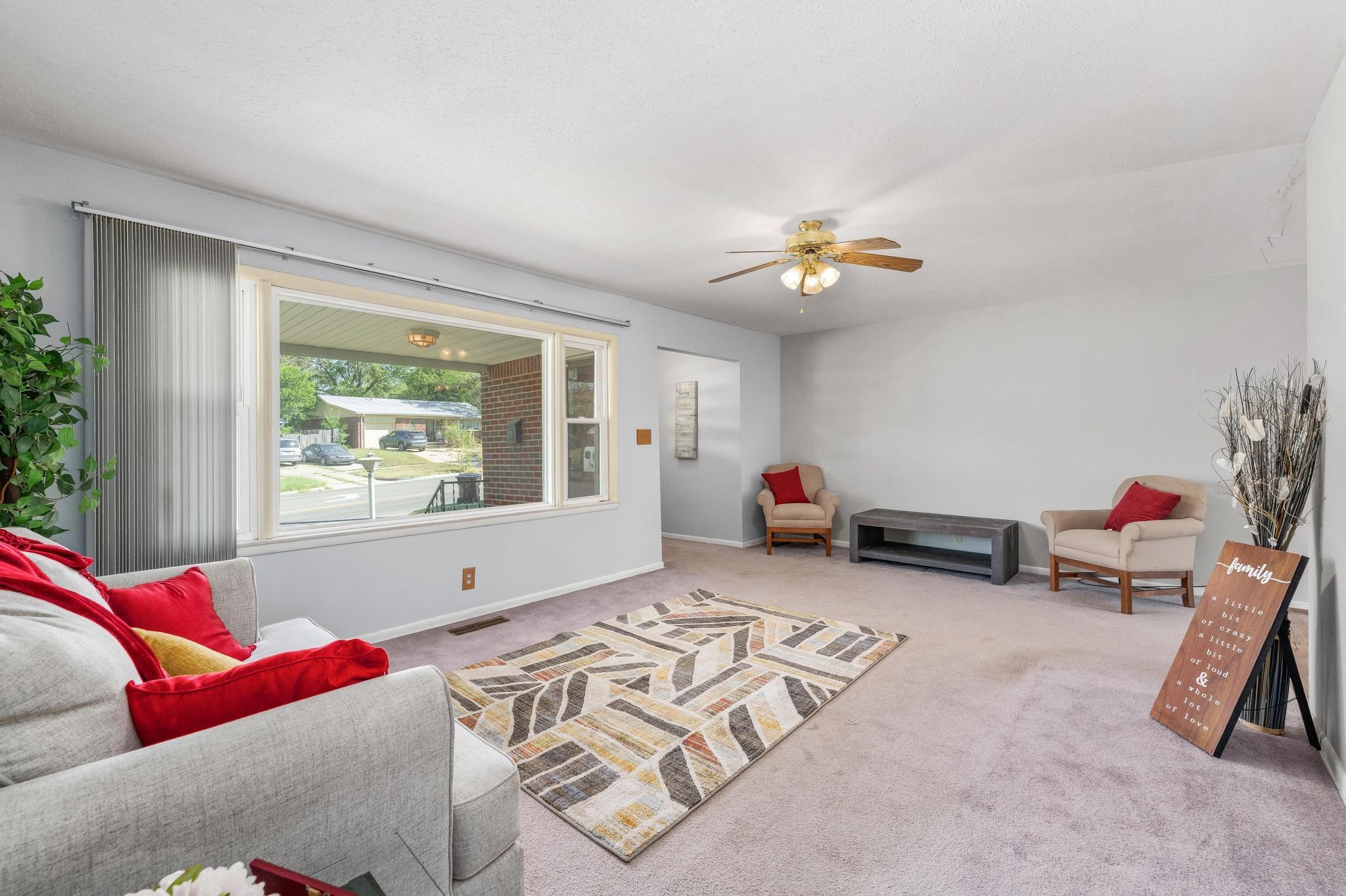 7417 E Lincoln Property Photo 9