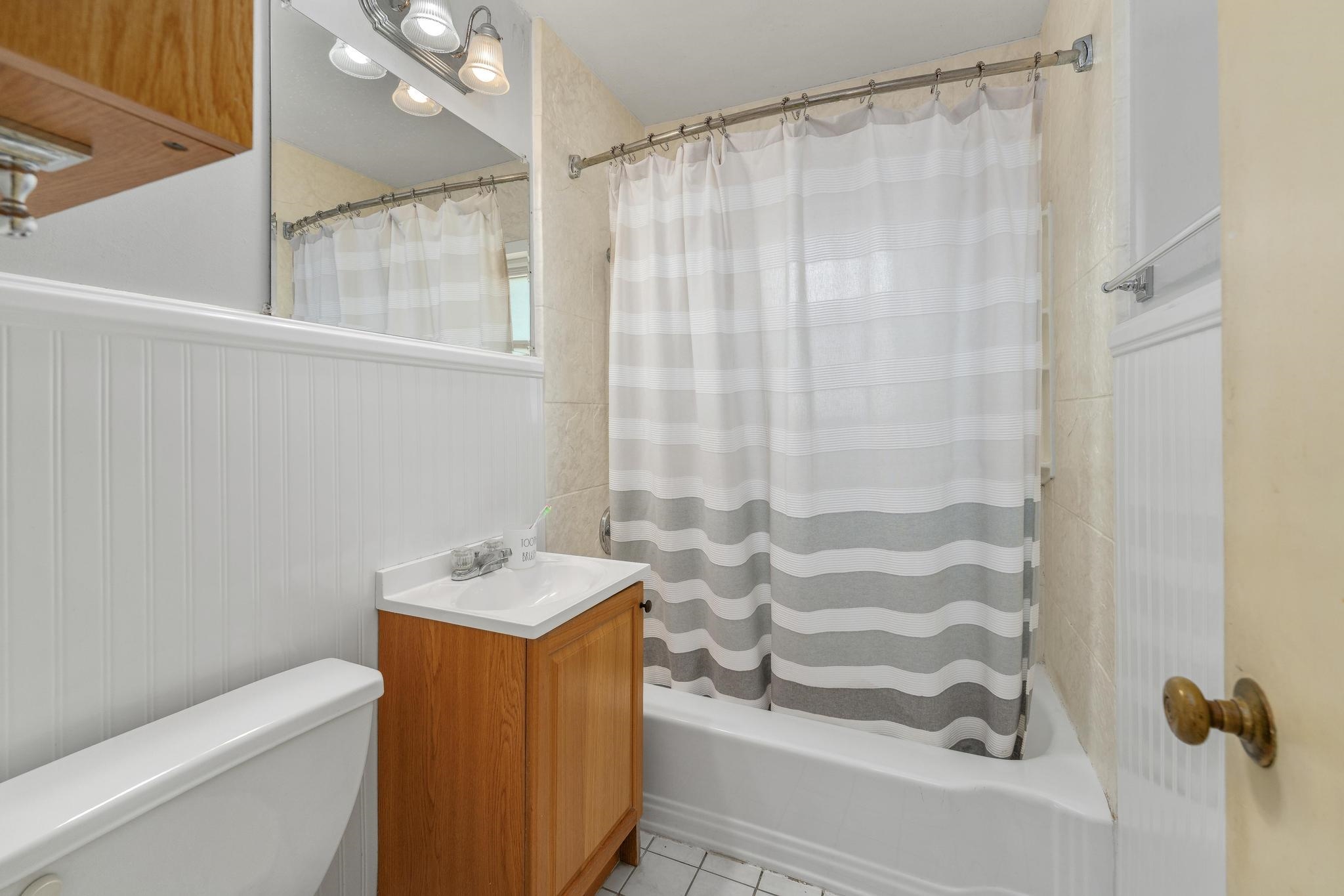 7417 E Lincoln Property Photo 13
