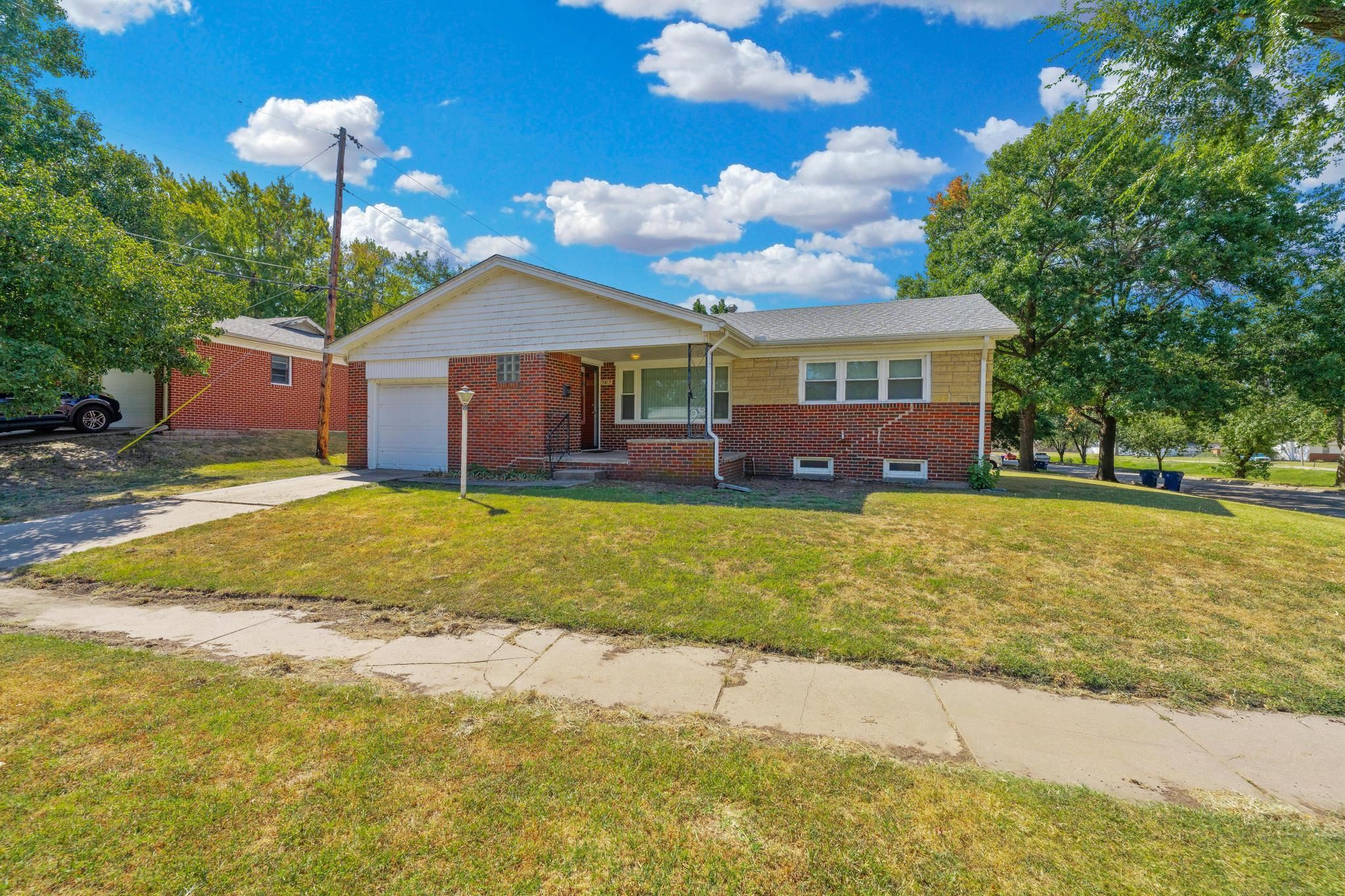 7417 E Lincoln Property Photo 36