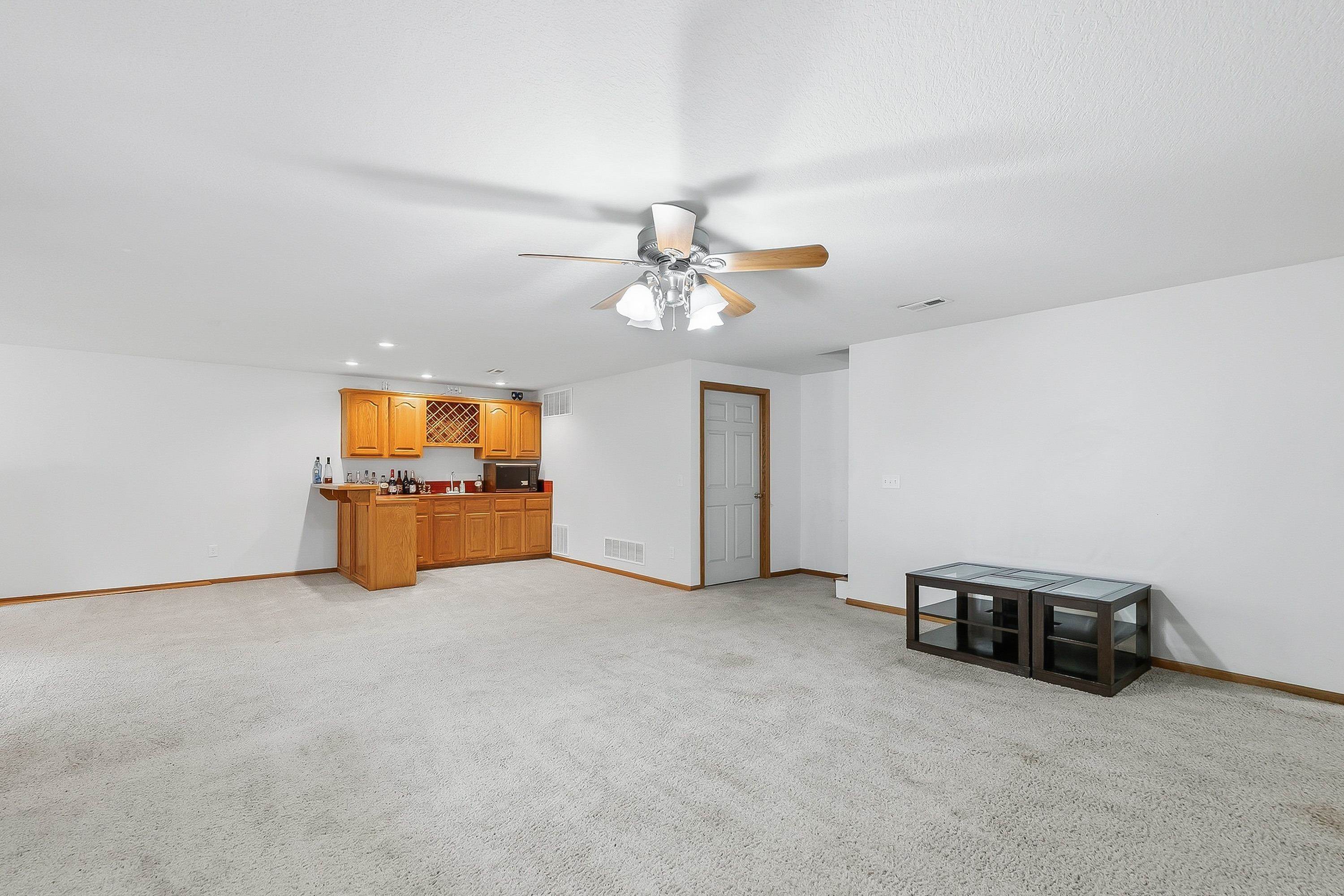 2810 N Beacon Hill Street Property Photo 15