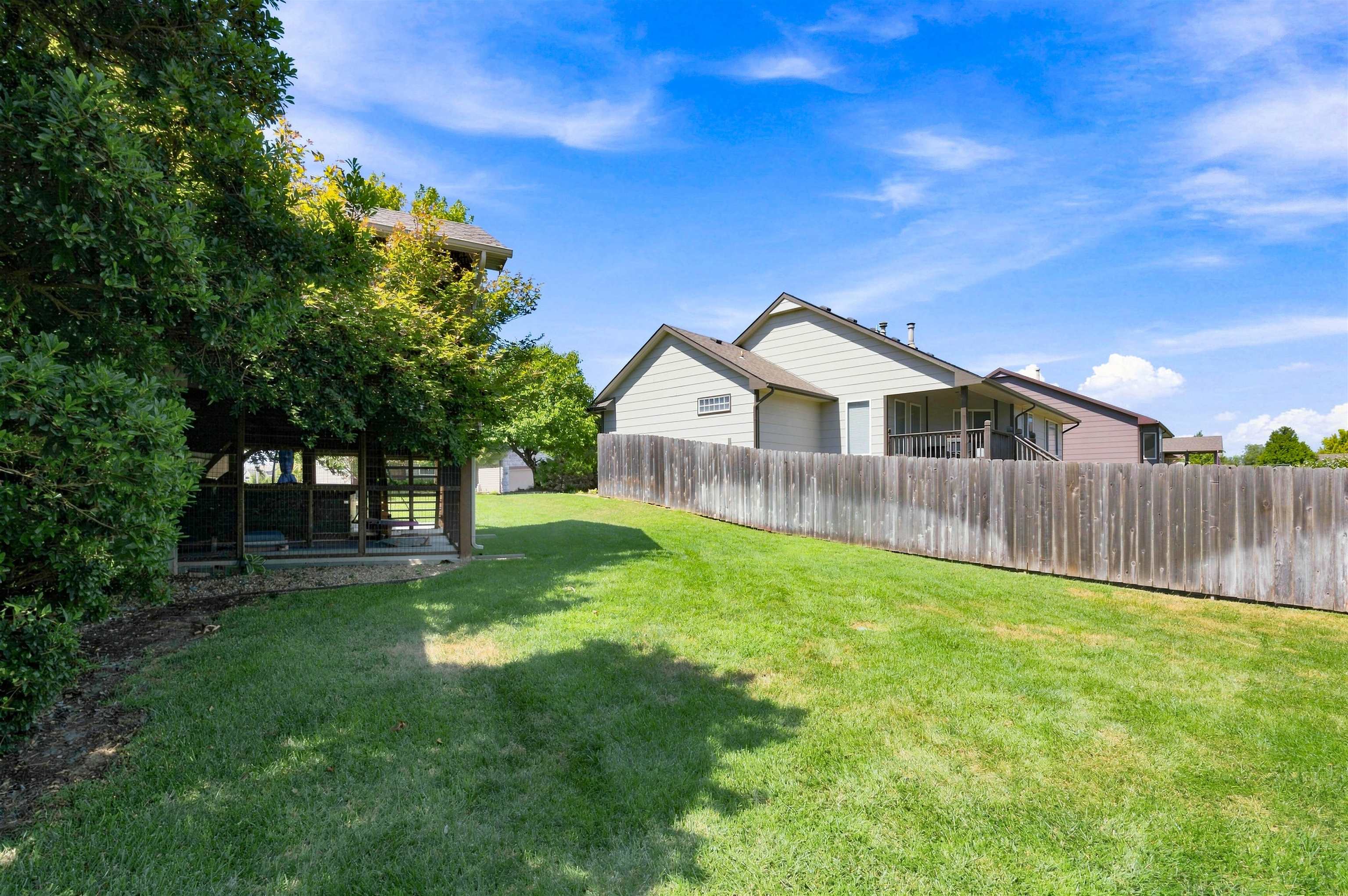 14200 W Onewood Property Photo 30
