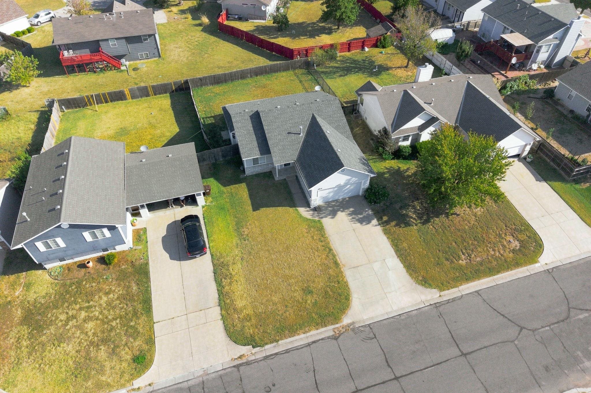 4814 E Pembrook St. Property Photo 2