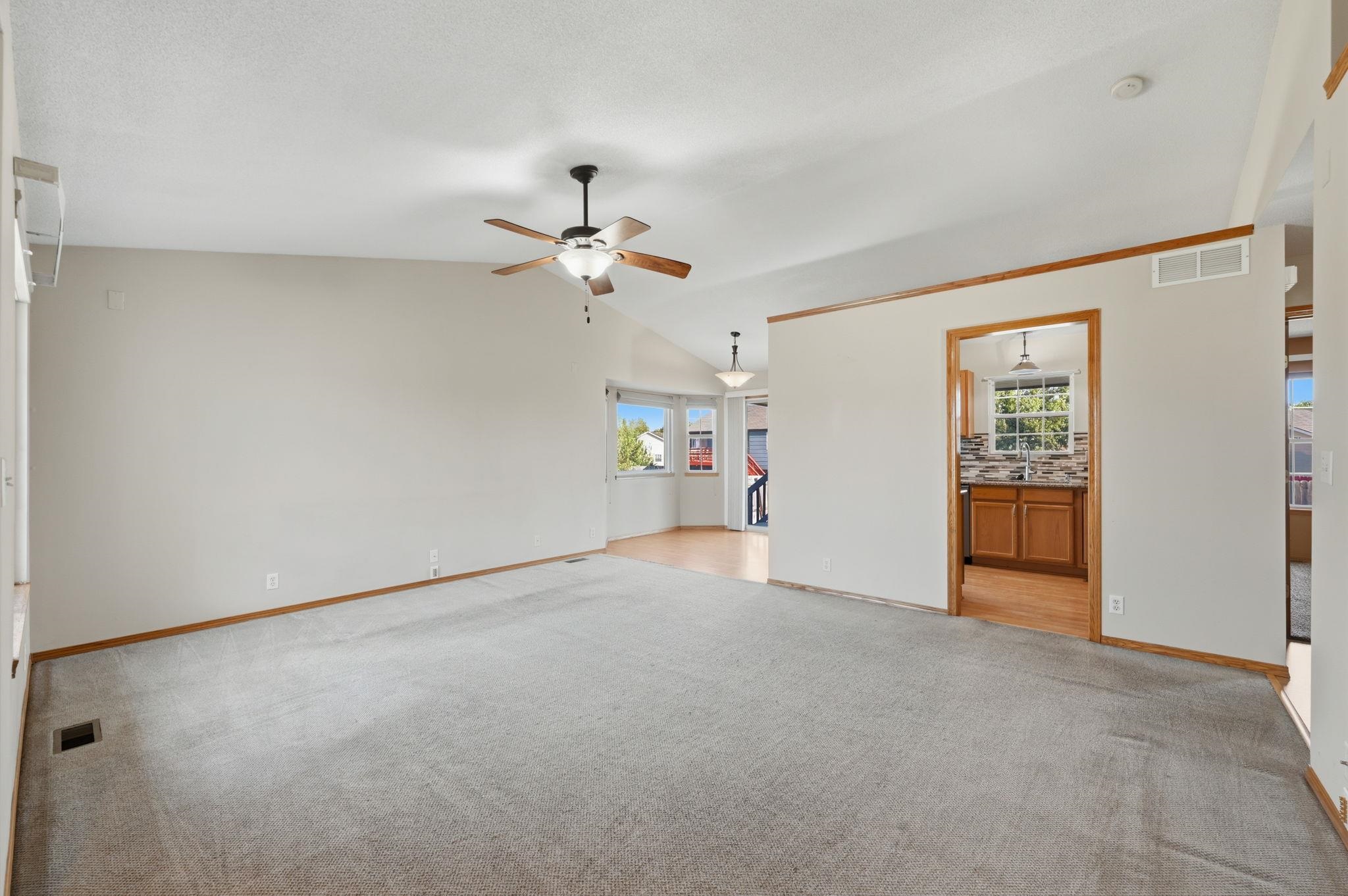 4814 E Pembrook St. Property Photo 6