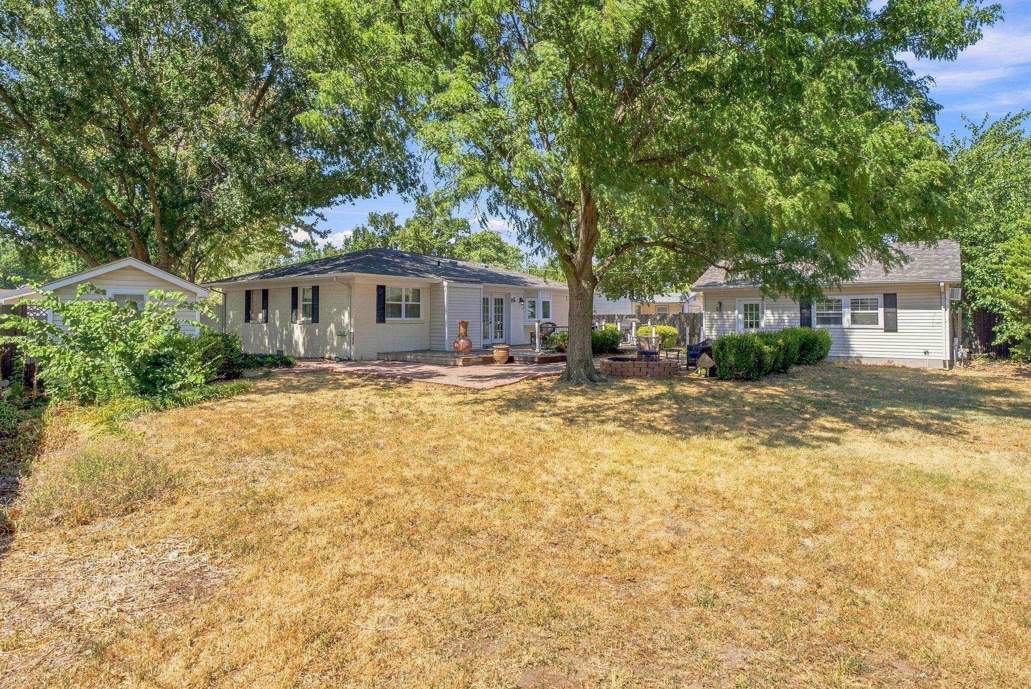 842 N Acadia Property Photo 25