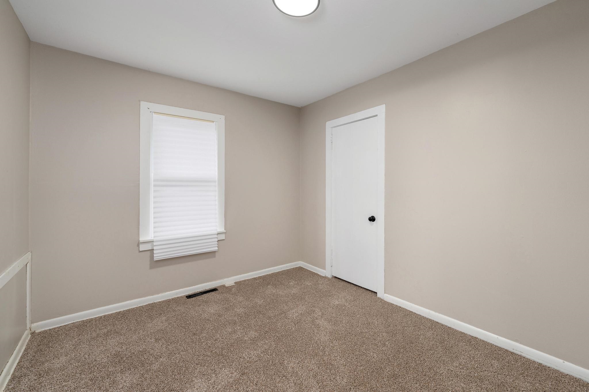 1411 E Boston Property Photo 18